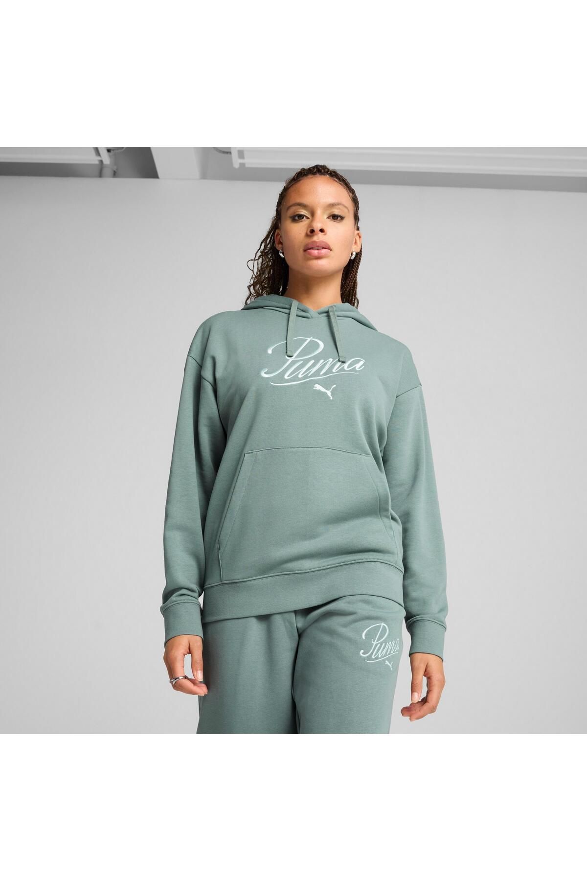 Puma Ess Scrıpt Yeşil Sweatshirt Kadın 68498330