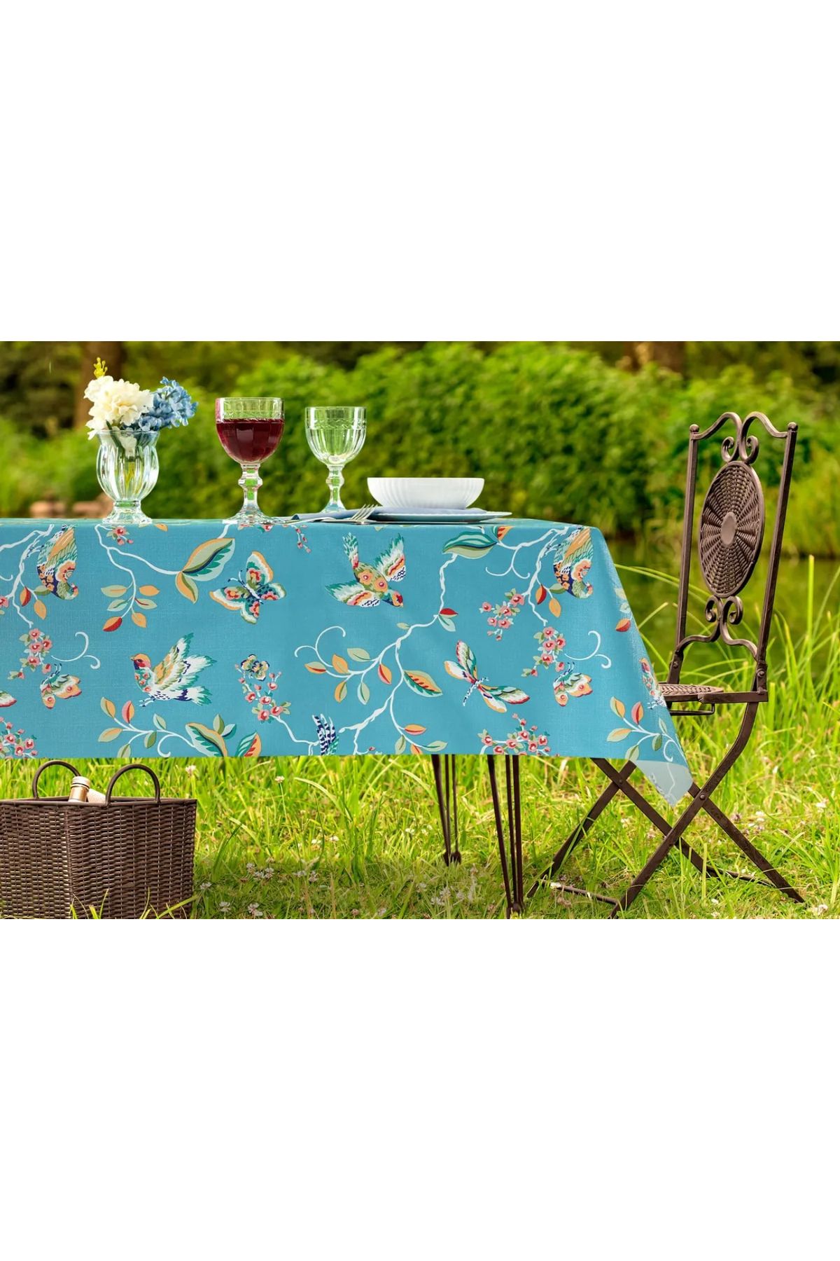 Madame Coco Violet Pvc Masa Örtüsü -140*140 Cm