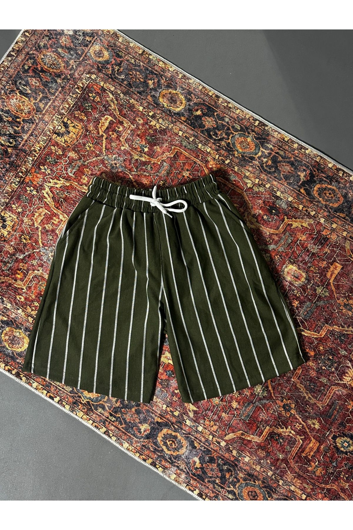 pandy Çizgili Unisex Basic Şort