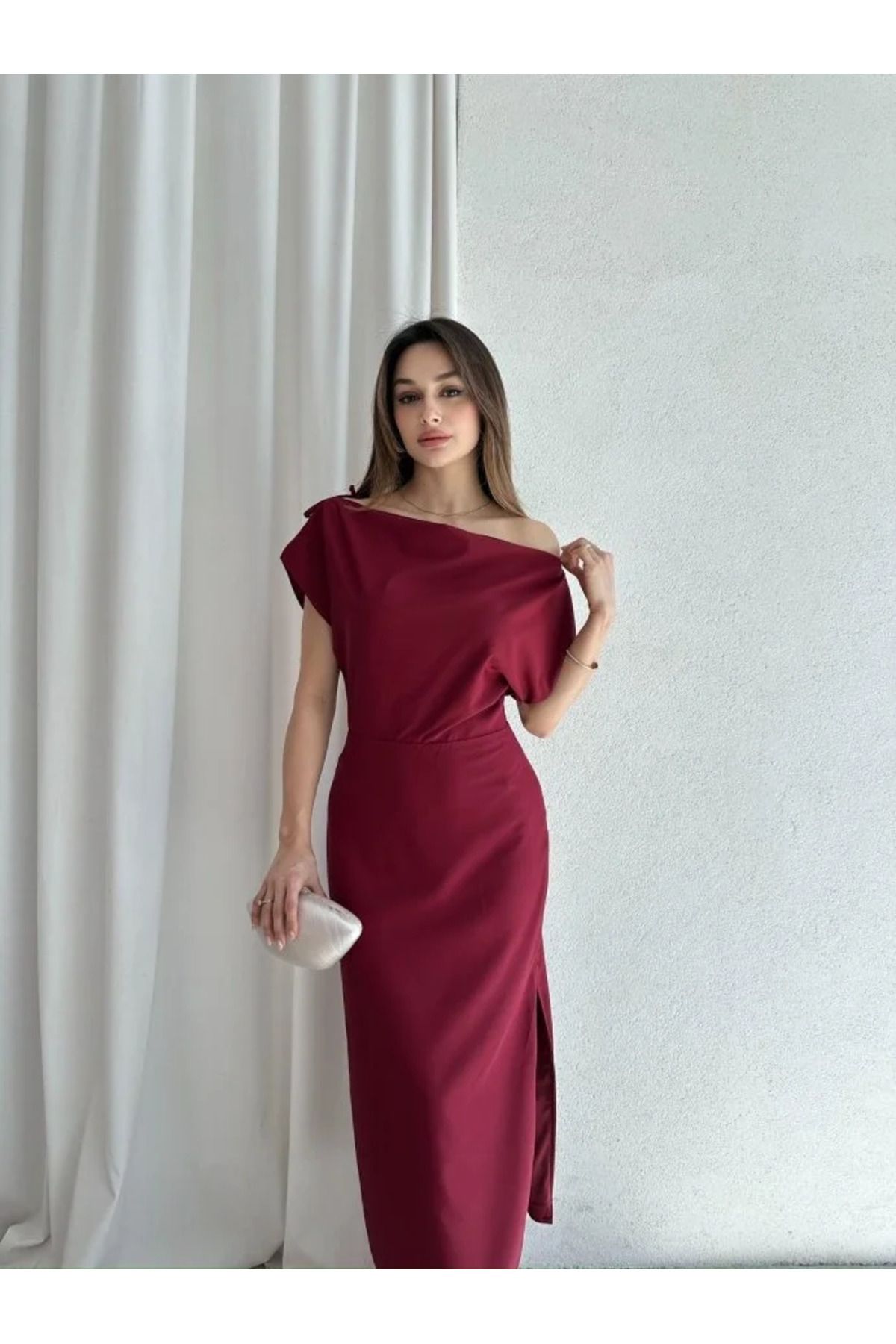 Genel Markalar MİDİ ELBİSE