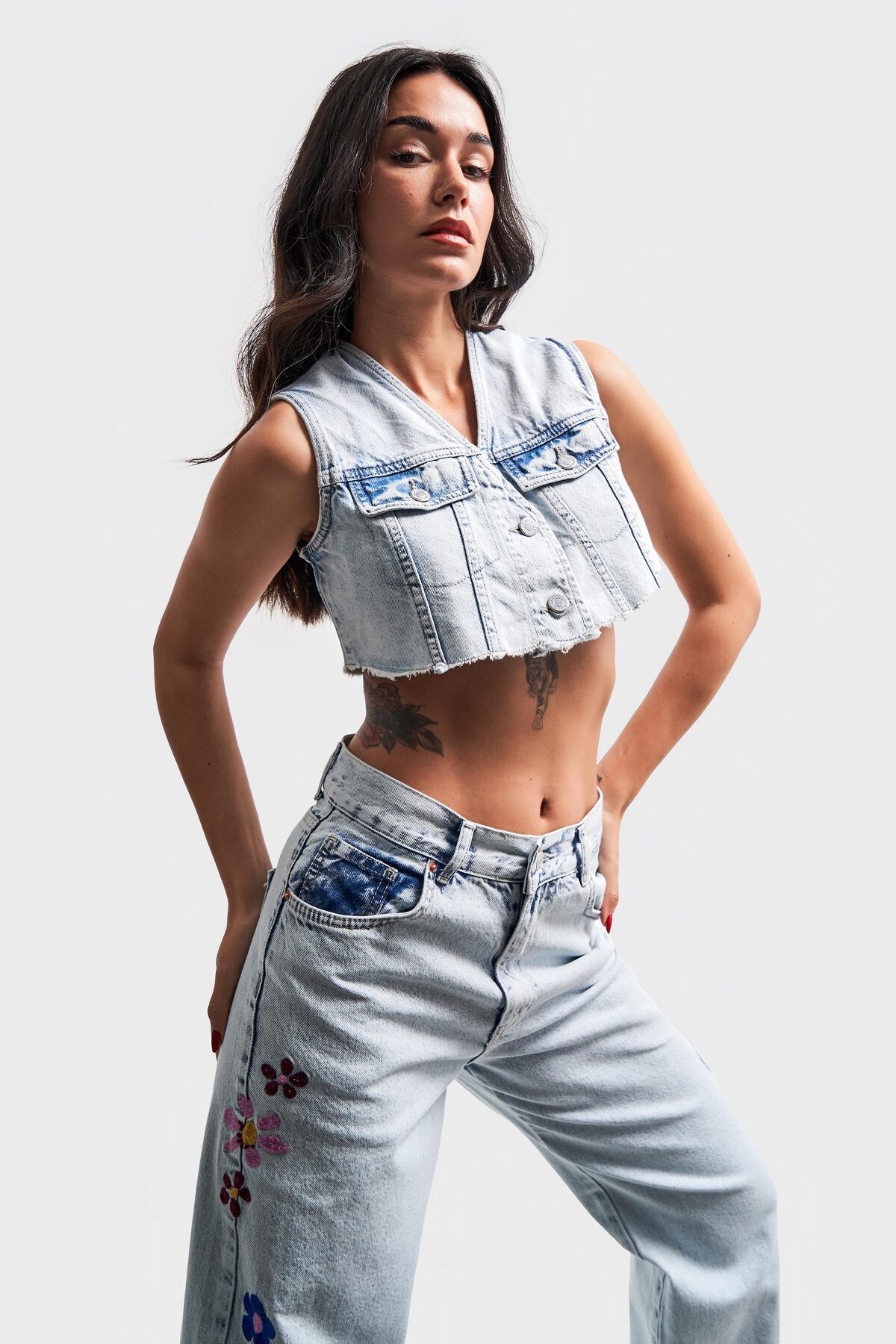 its basic Kadın Snow Kot Rengi Önü Düğmeli Crop Denim Yelek
