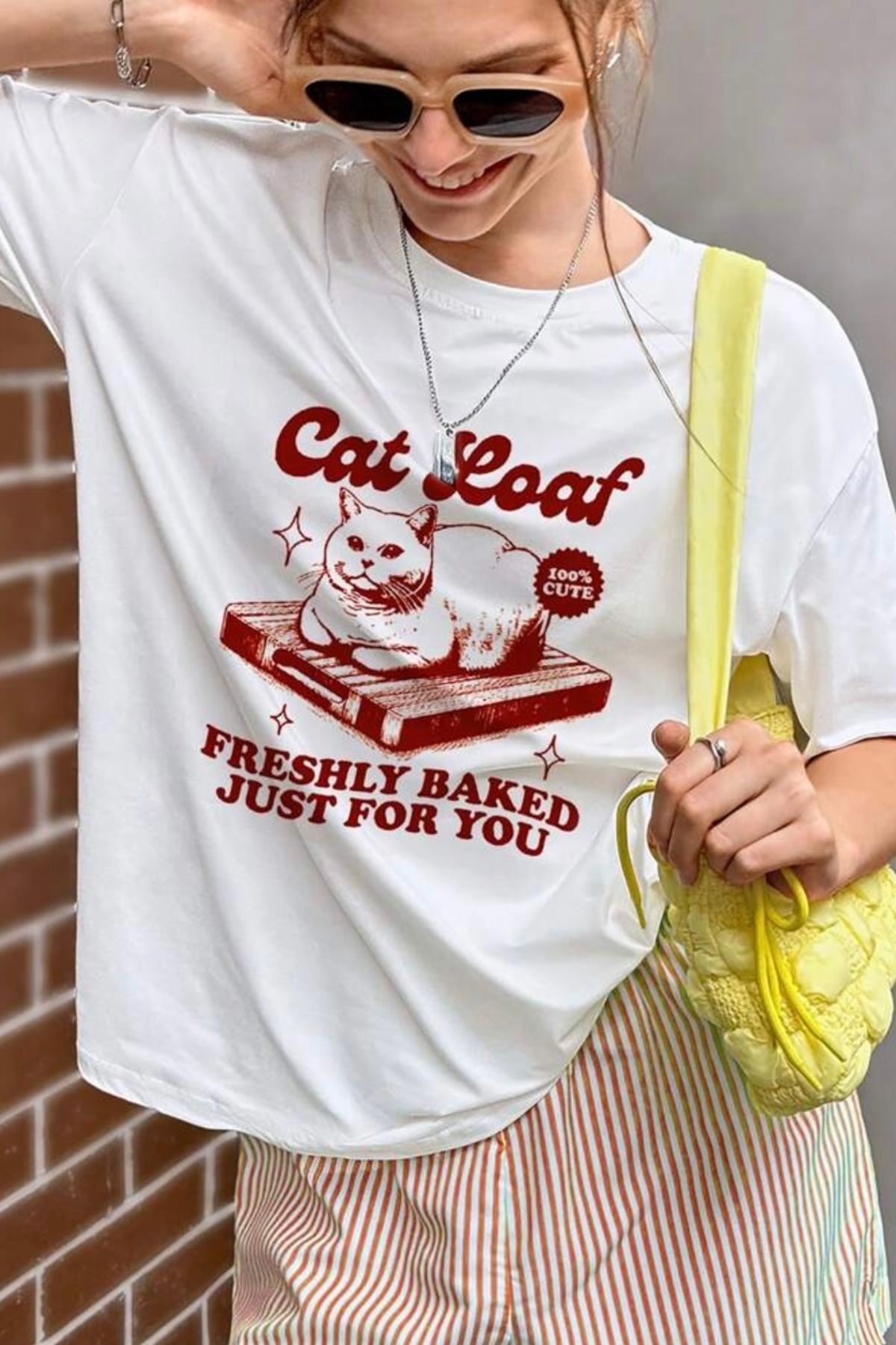 Ef Butik Beyaz Unisex Cat Loaf Freshly Baked Just For You T-Shirt
