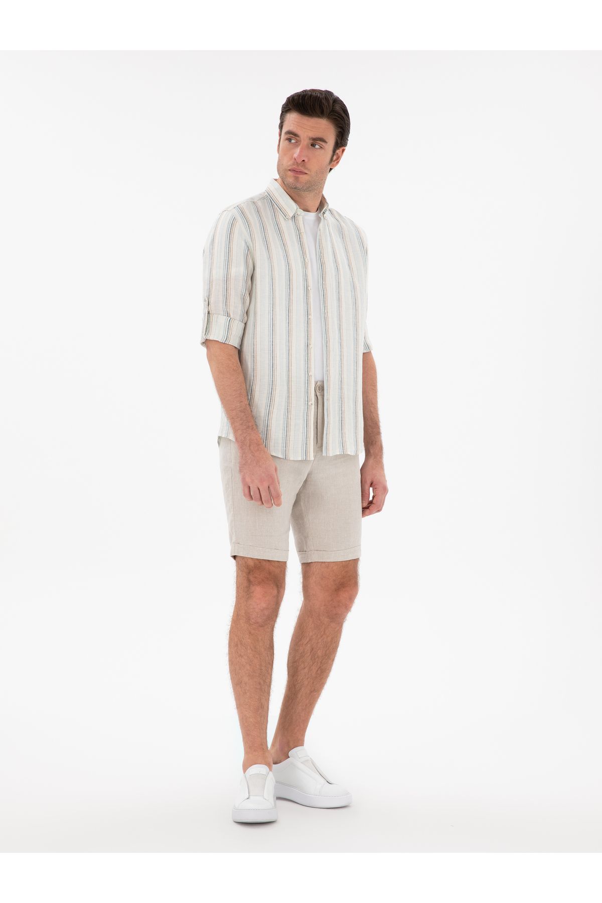 Cacharel Bej Regular Fit %100 Keten Bermuda Şort 50305617-vr011