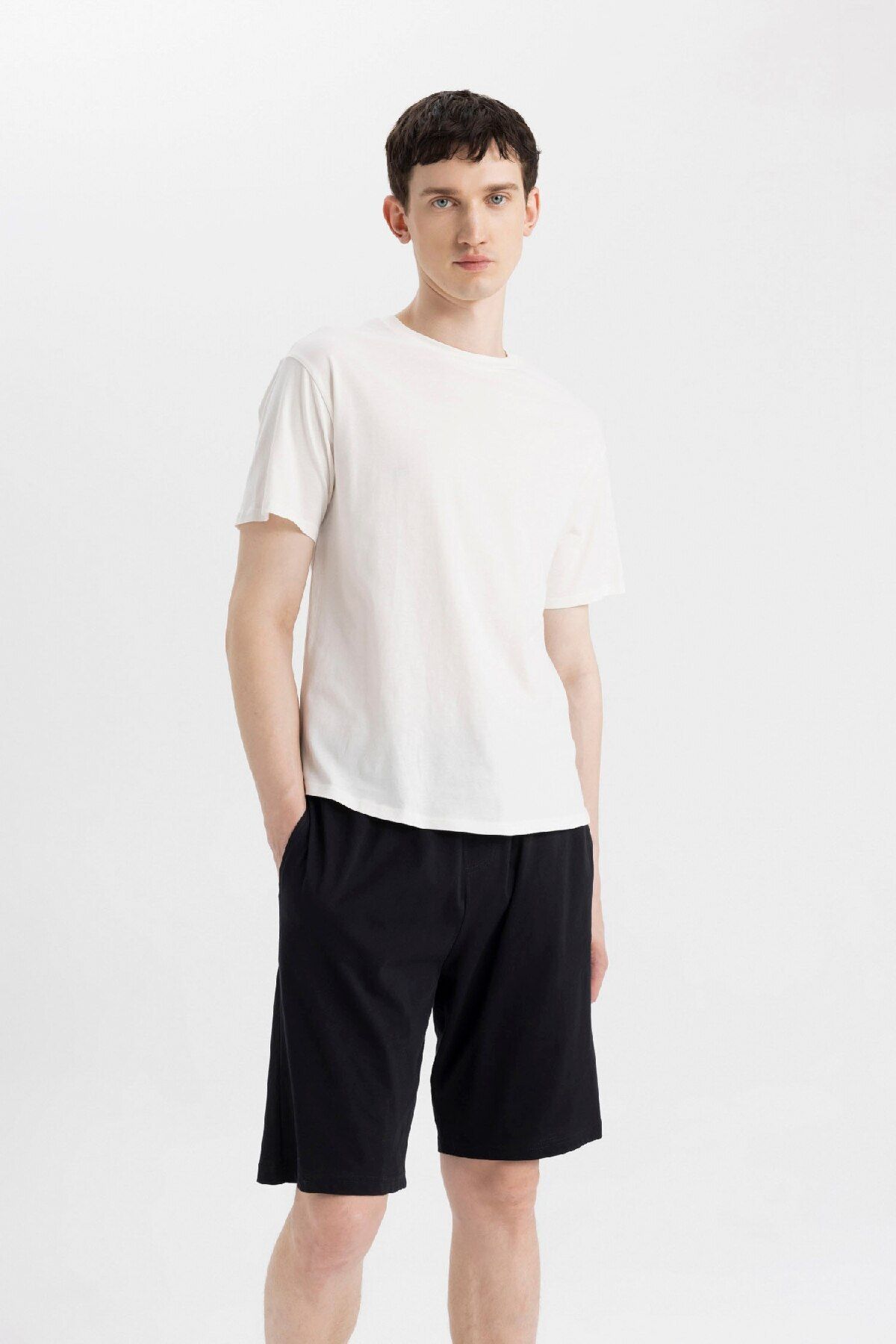 Defacto Regular Fit Cepli Şort Pijama Altı Z6848AZ24SM