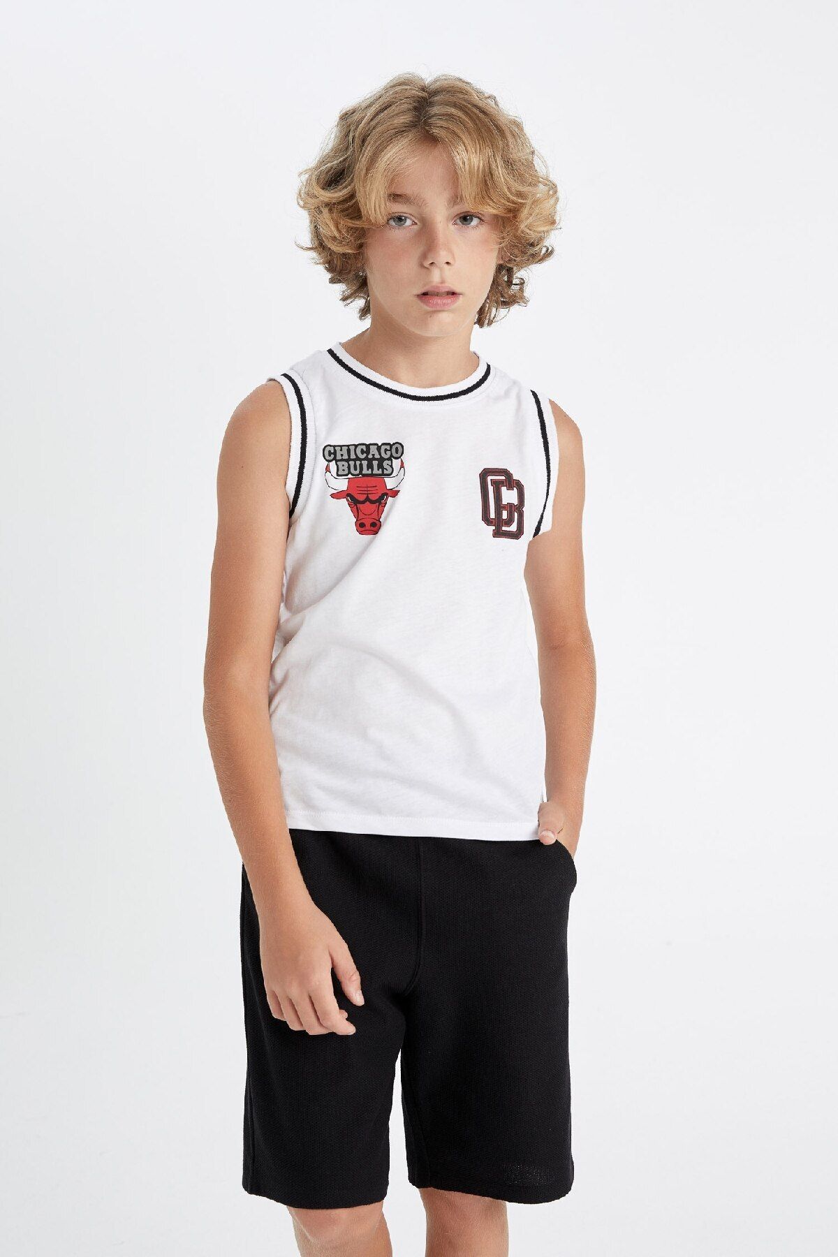 Defacto Erkek Çocuk NBA Chicago Bulls Bisiklet Yaka Atlet C4454A824HS