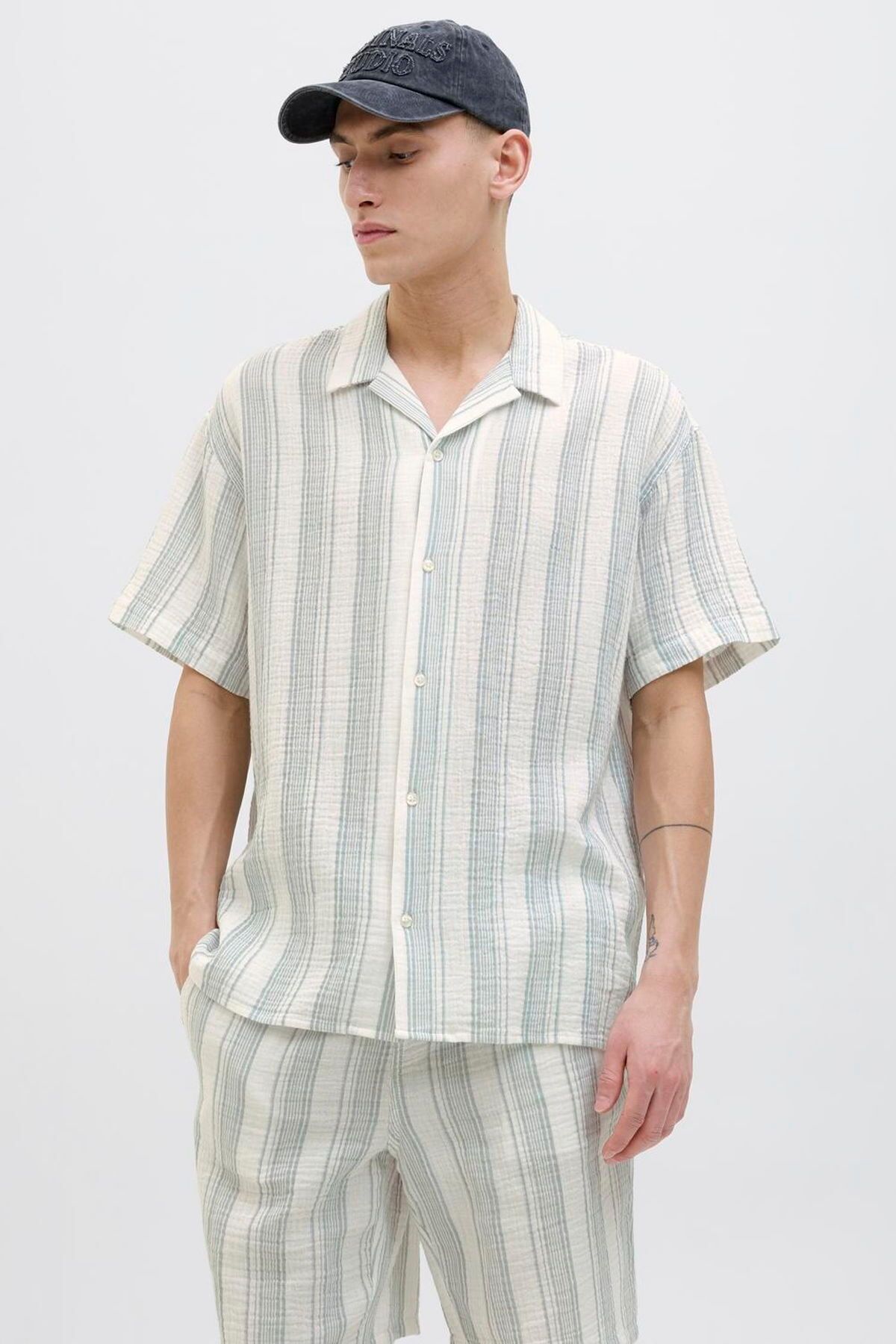 Jack & Jones Erkek Rahat Kalip Kisa Kollu Gömlek - Easter
