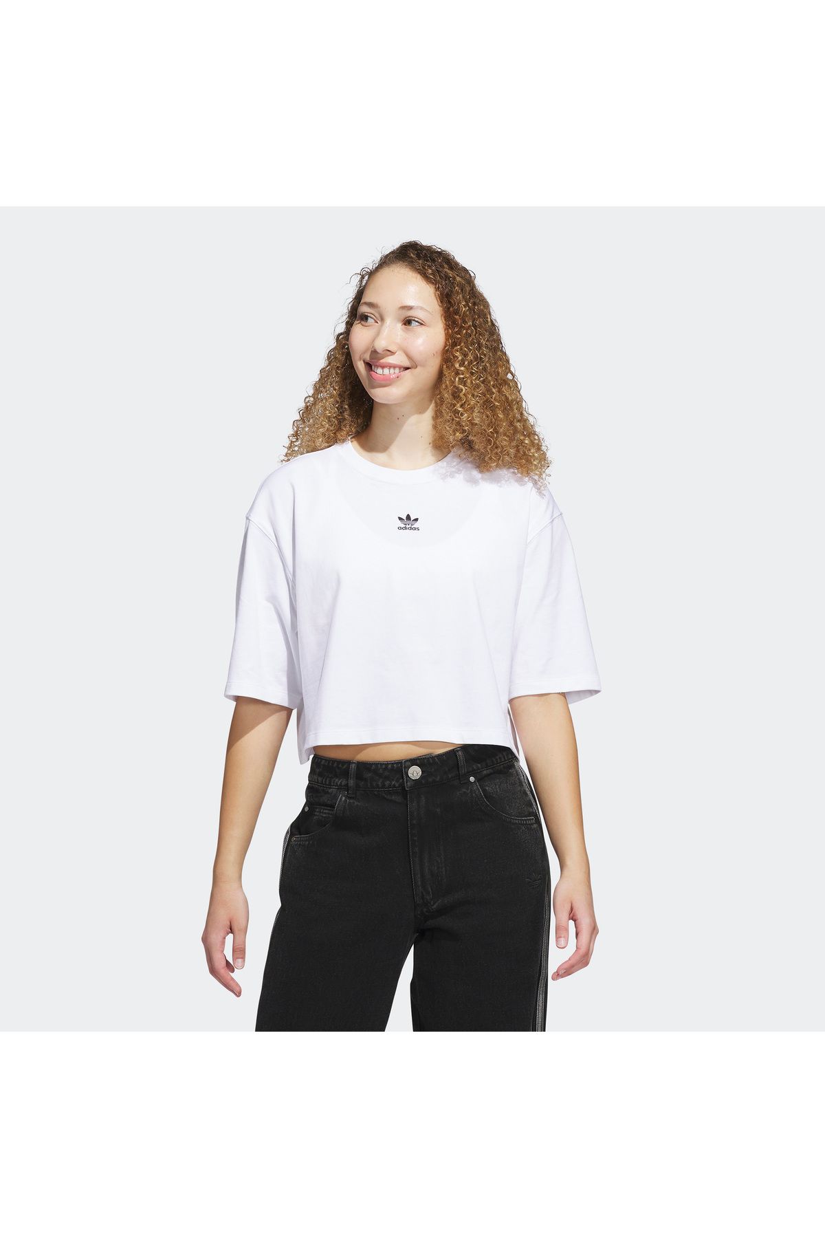 adidas Essentials Crop Tişört