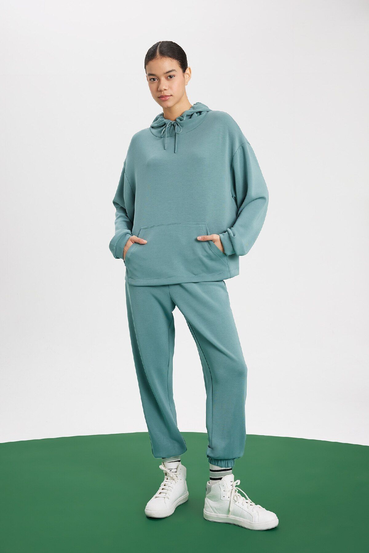 Defacto Fit Sporcu Jogger Eşofman Altı Standart Fit Modal Çift Cepli Basic Düz B1794ax24sp