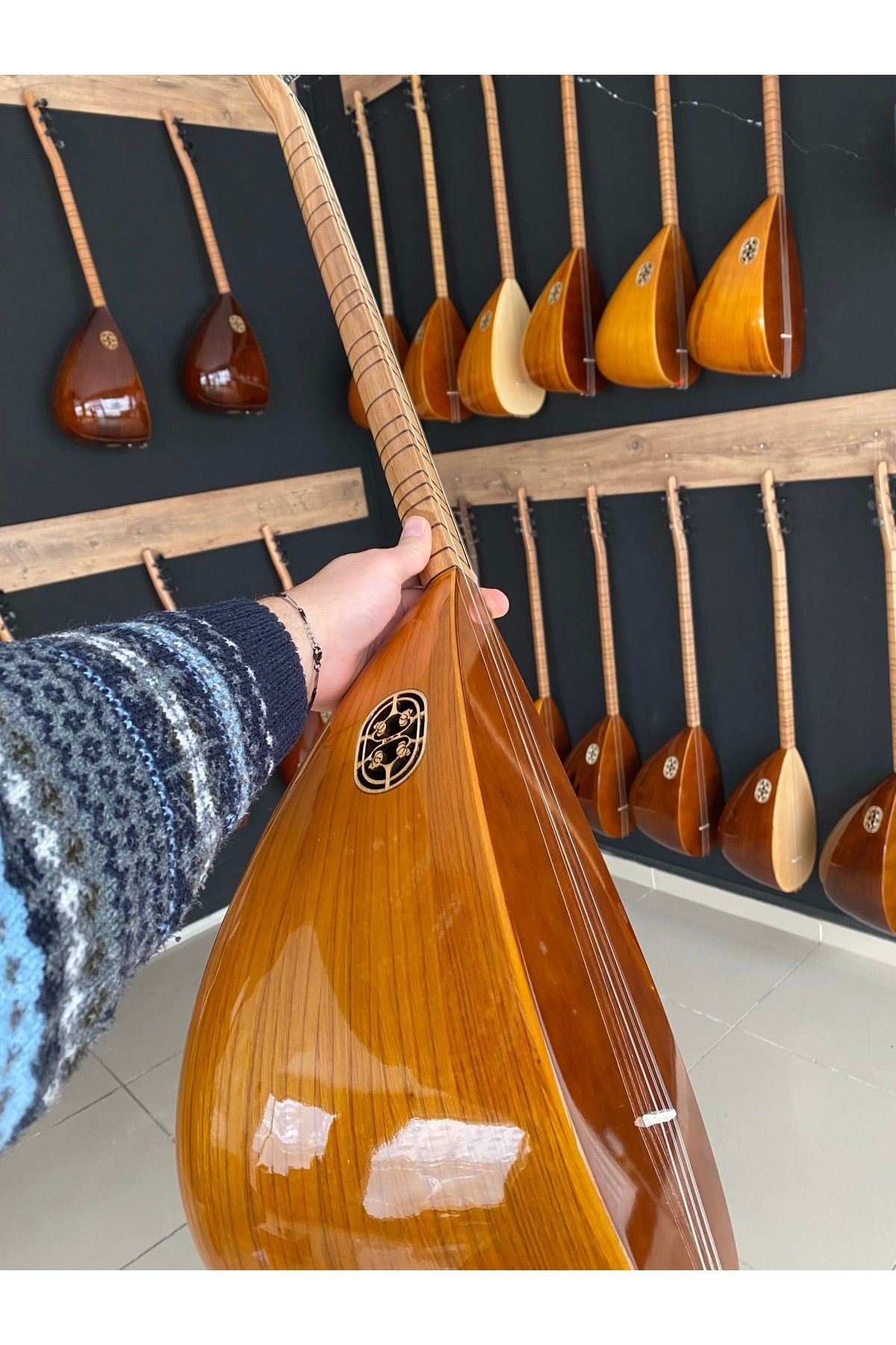 MCK AKADEMİ SAZ EVİ MCK ORTA SEVİYE UZUN SAP JACK GİRİŞLİ BAĞLAMA HEDİYELİ