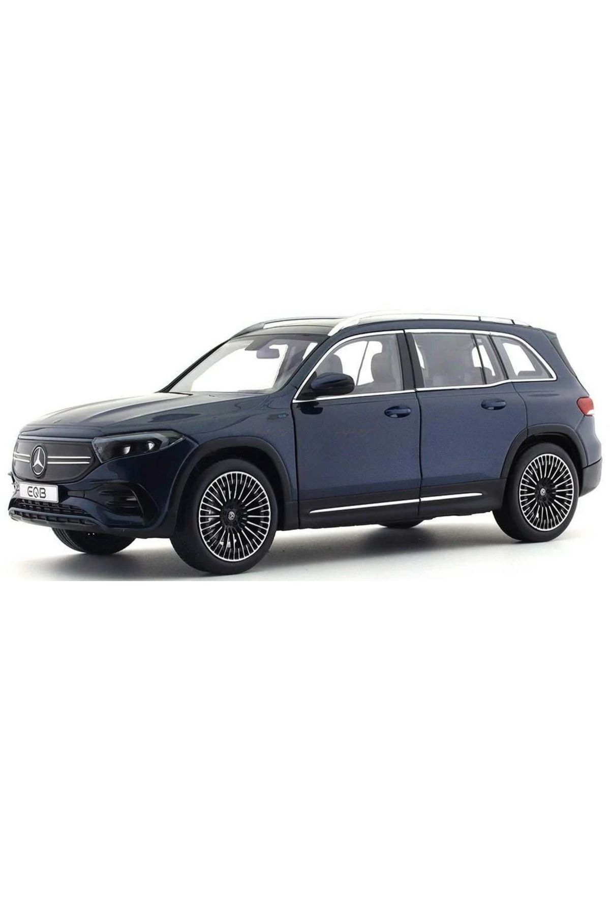 NZG 1:18 NZG 2021 Mercedes Benz EQB (H243)