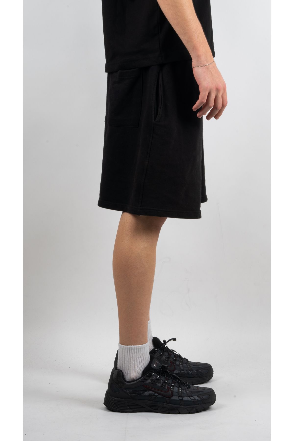 Butik Basic Siyah Oversize Şort