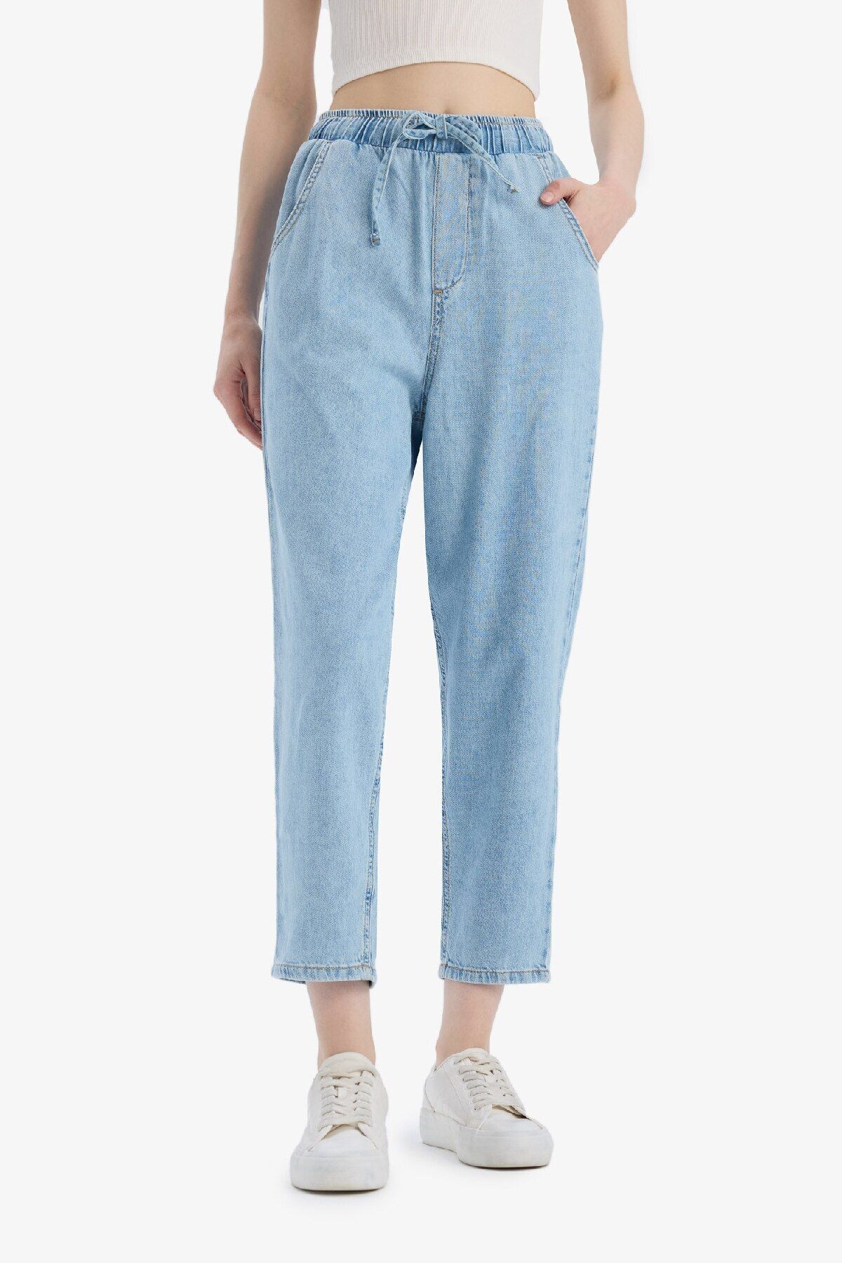 Defacto Pull On Paperbag Yüksek Bel Düz Paça Uzun Yumuşak Jean Pantolon E0733AX25SM