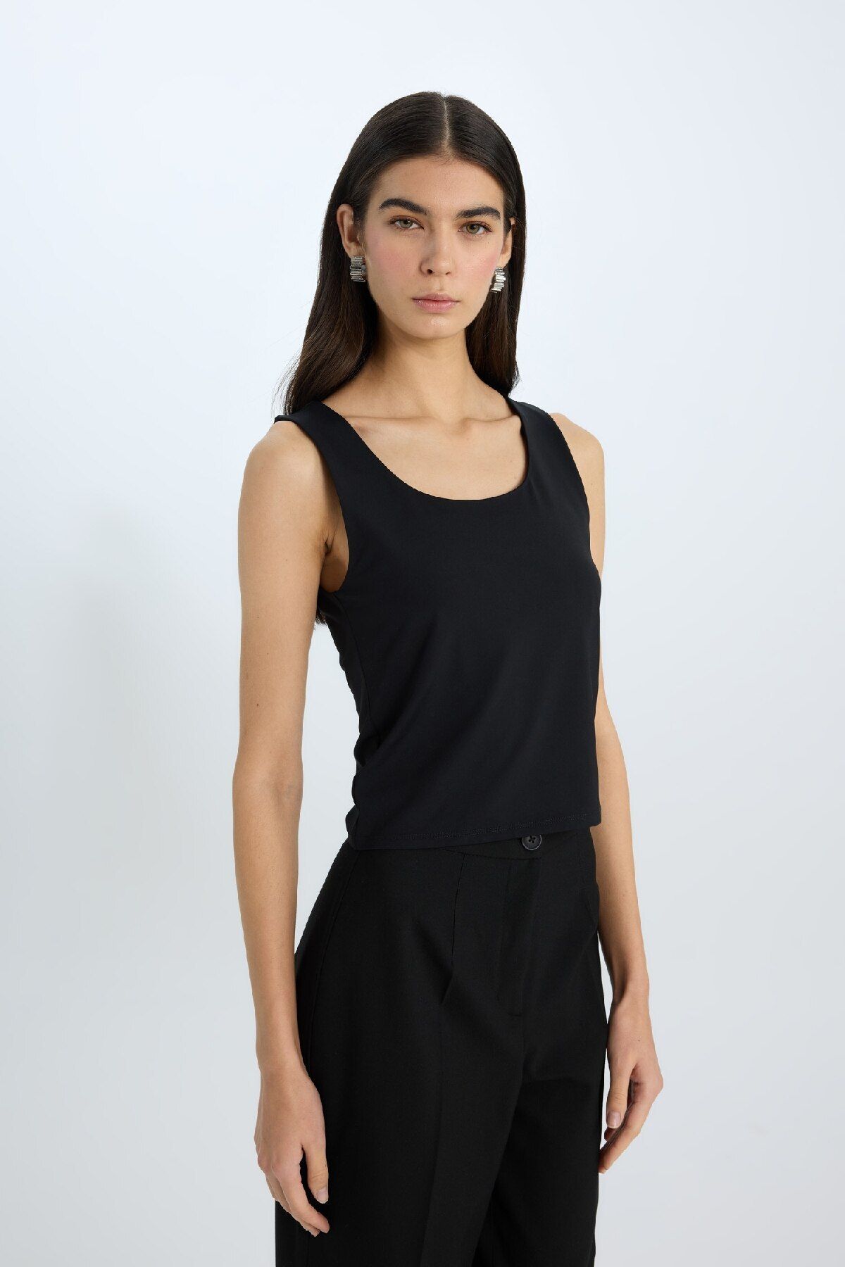 Defacto Slim Fit Dar Kesim Basic Düz Yuvarlak Yaka Atlet C2622AX25SP