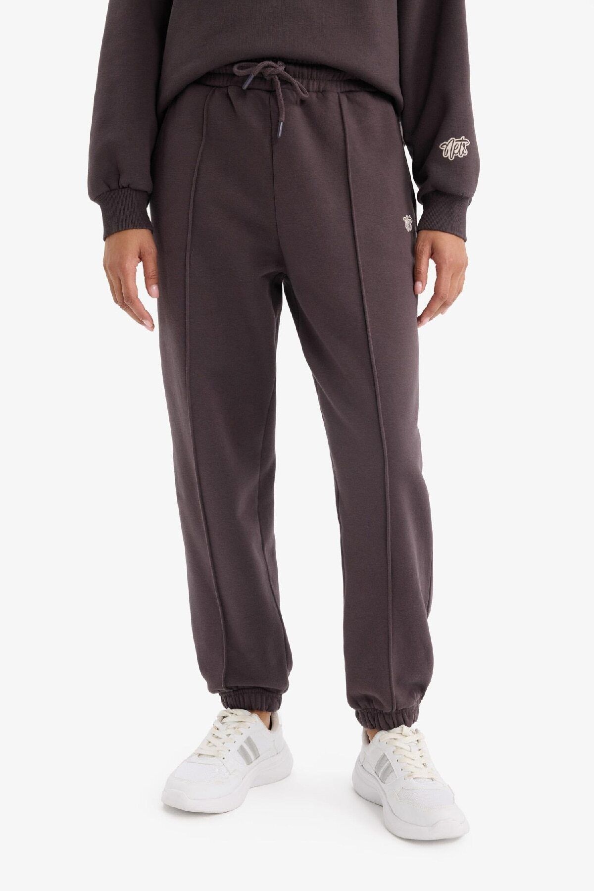 Defacto DeFactoFit NBA Brooklyn Nets Oversize Geniş Kalıp Çift Cepli Jogger Paça Standart Boy Kalın Kumaş Sp