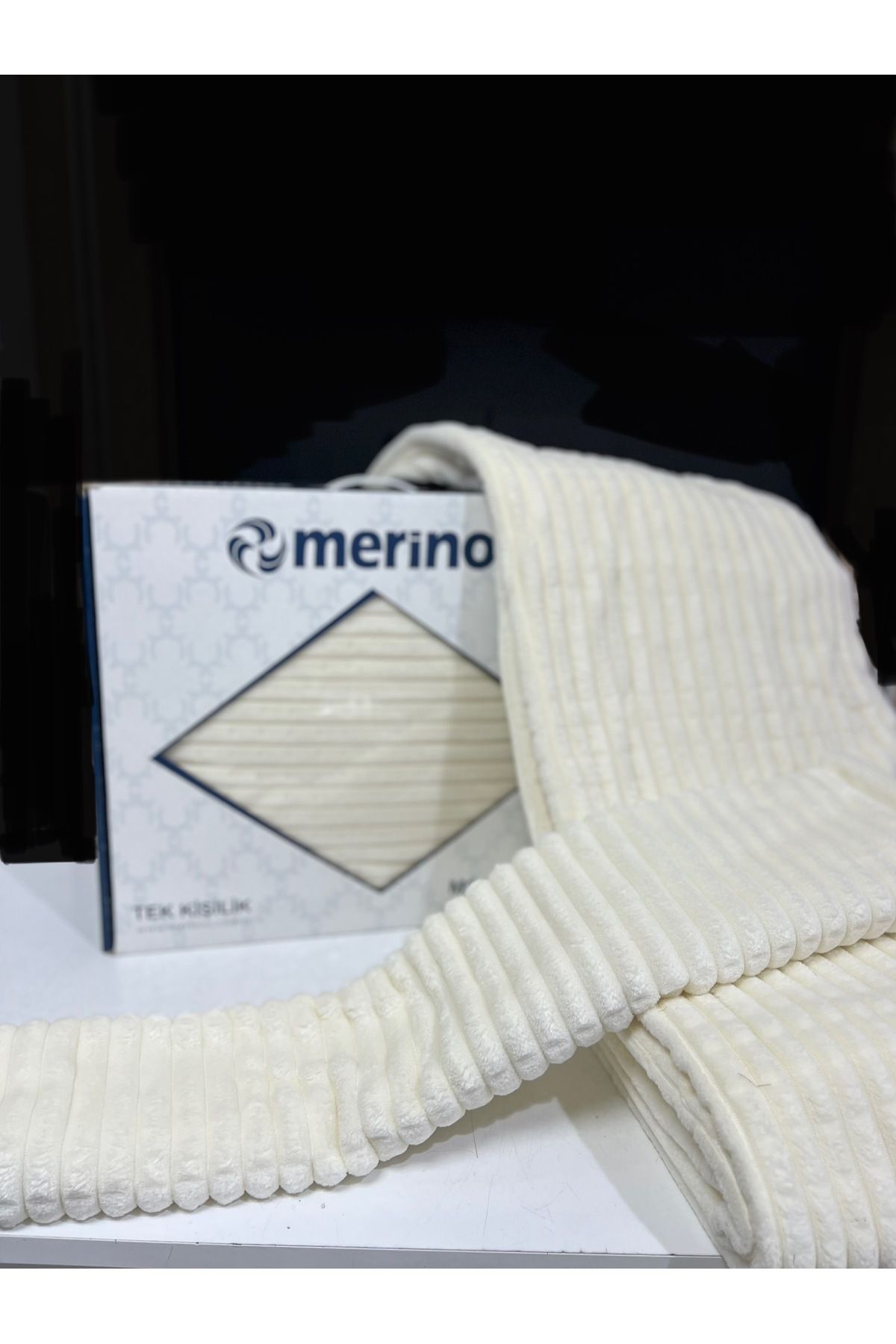 Merinos MERİNOS MODERNLİNE TEK KİŞİLİK YATAK ÖRTÜSÜ
