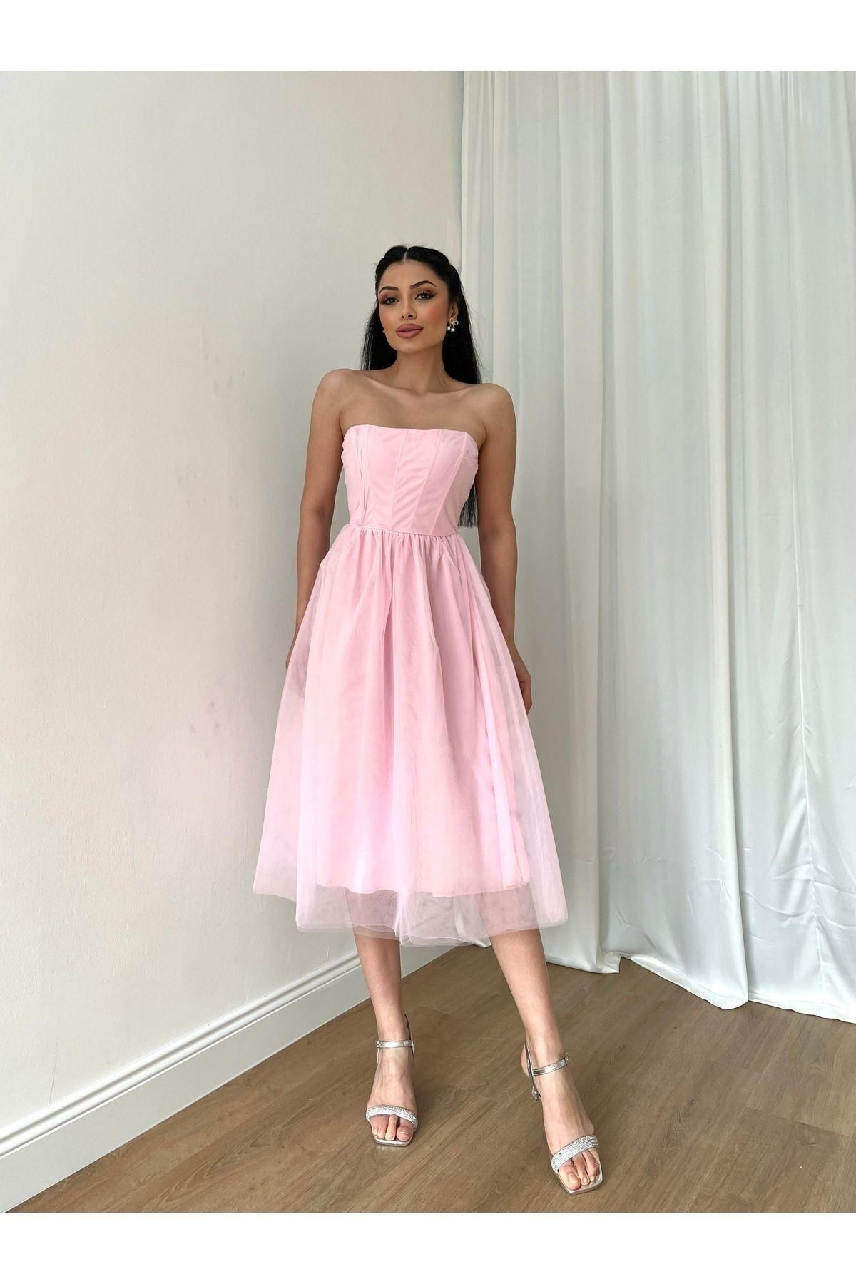 MİSSCİXFASHİON Abiye Kadın Straplez Drapeli Slim Fit Kloş Tül Etekli Midi Tül Elbise - Abiye ve Mezuniyet Elbisesi