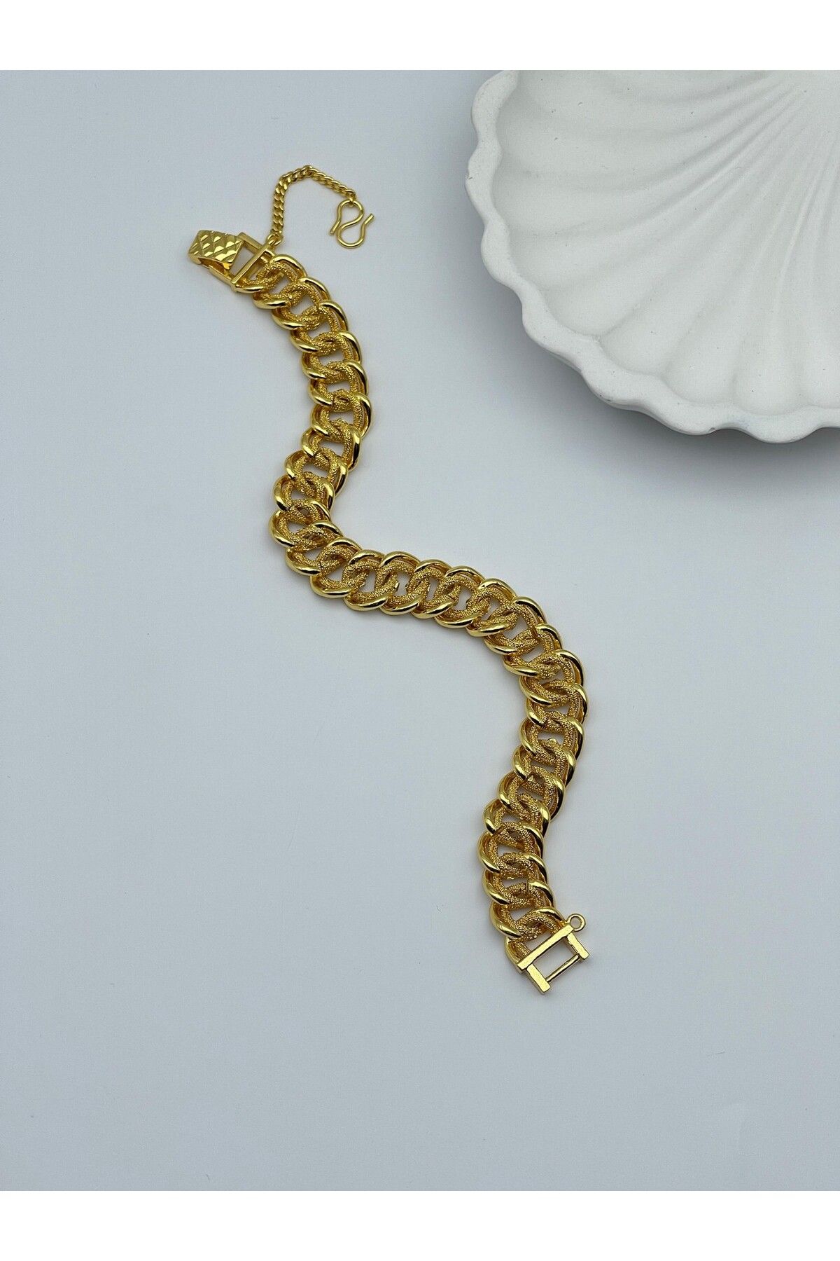 İNN JEWELLERY Kuyumcu Model Altın Kaplama Vip İthal Bileklik