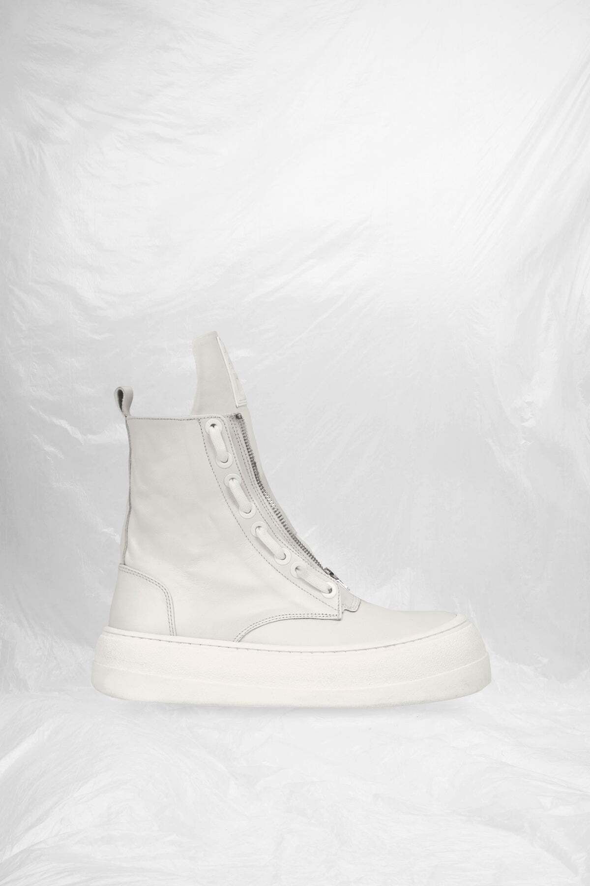 VDR Ekru Bot Bota1