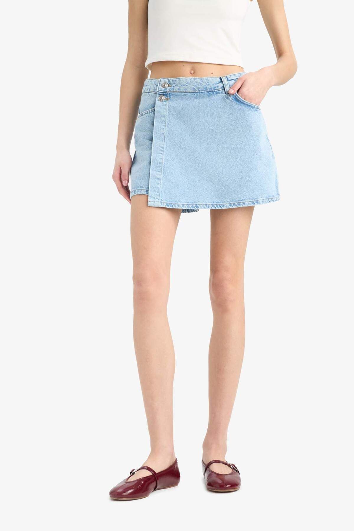Defacto Yüksek Bel Cepli Mini Jean Şort Etek E4697ax25sm