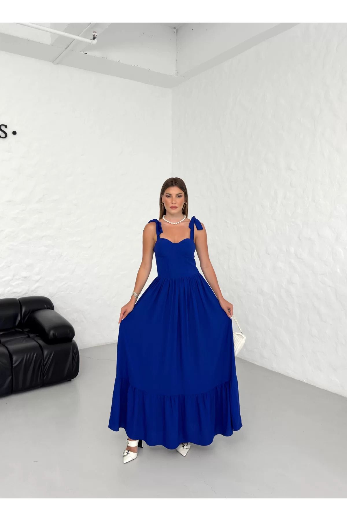 BNK Shop Askı Bağlama Detaylı Kliş Kesim Prenses Model Elbise