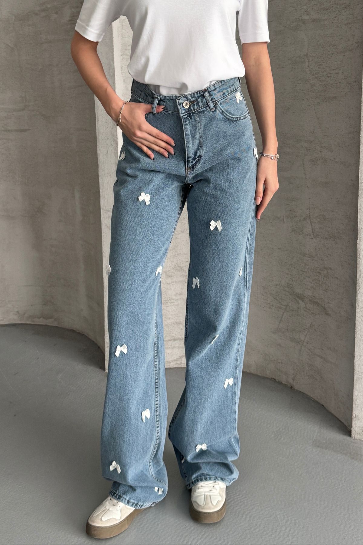 macharel jeans Kurdele Detaylı Geniş Paça Jean Pantolon