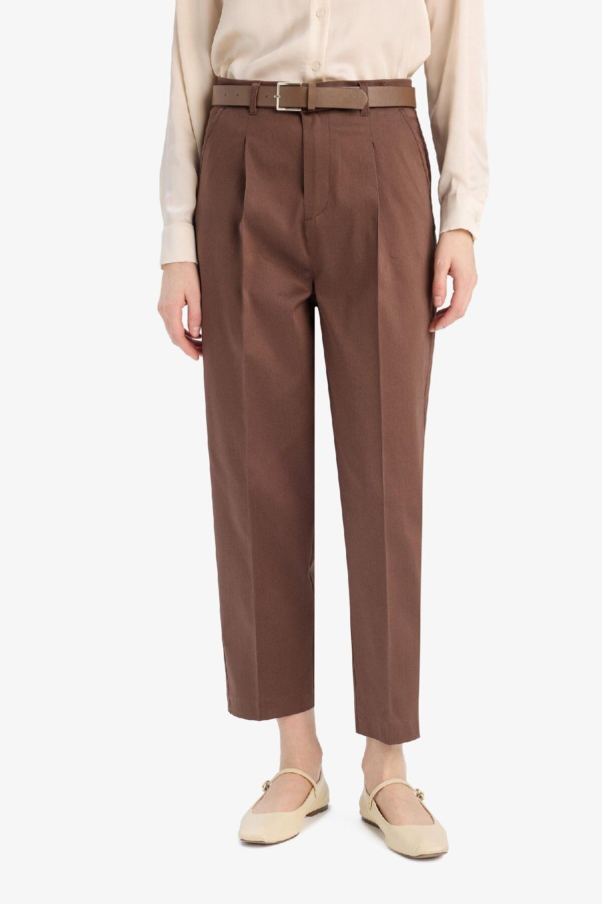 Defacto Carrot Fit Kemerli Klasik Pantolon Yüksek Bel Dar Paça Piliseli Basic Düz Kısa Paça D4282ax25sm