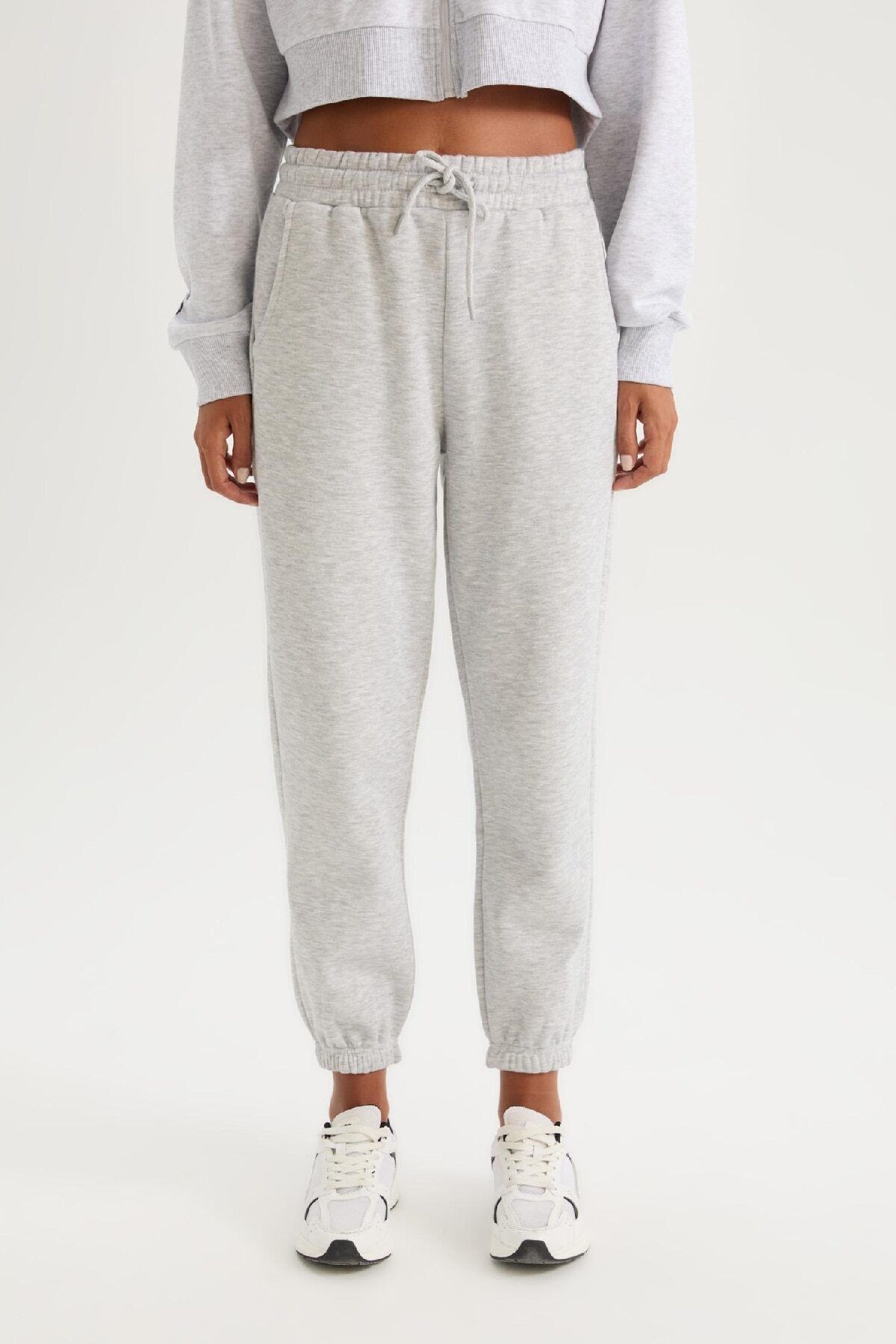 Defacto Standart Fit Kalın Jogger Eşofman Altı Bel Paça Lastikli Basic Düz Uzun Boy 25k801t01139