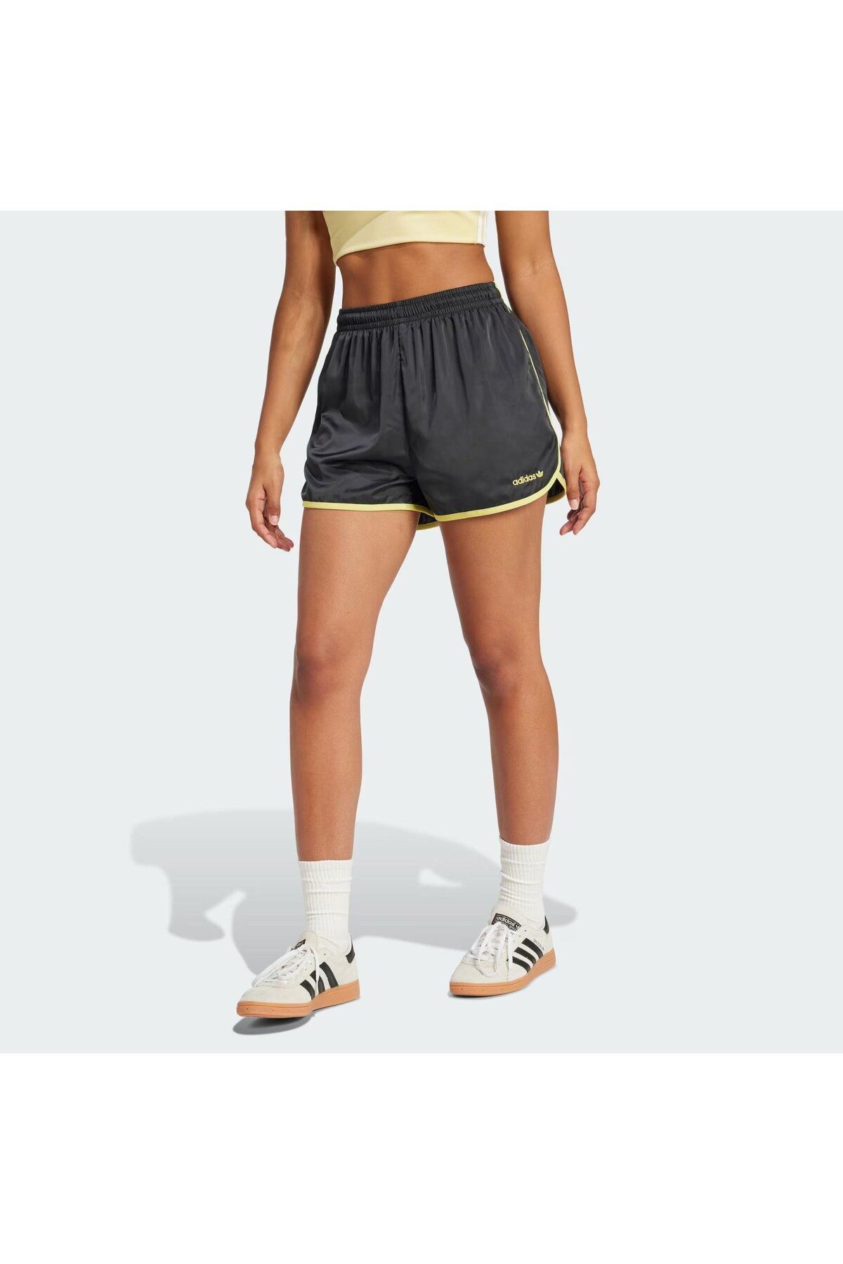 adidas Linear Logo Sprinter Kadın Şort