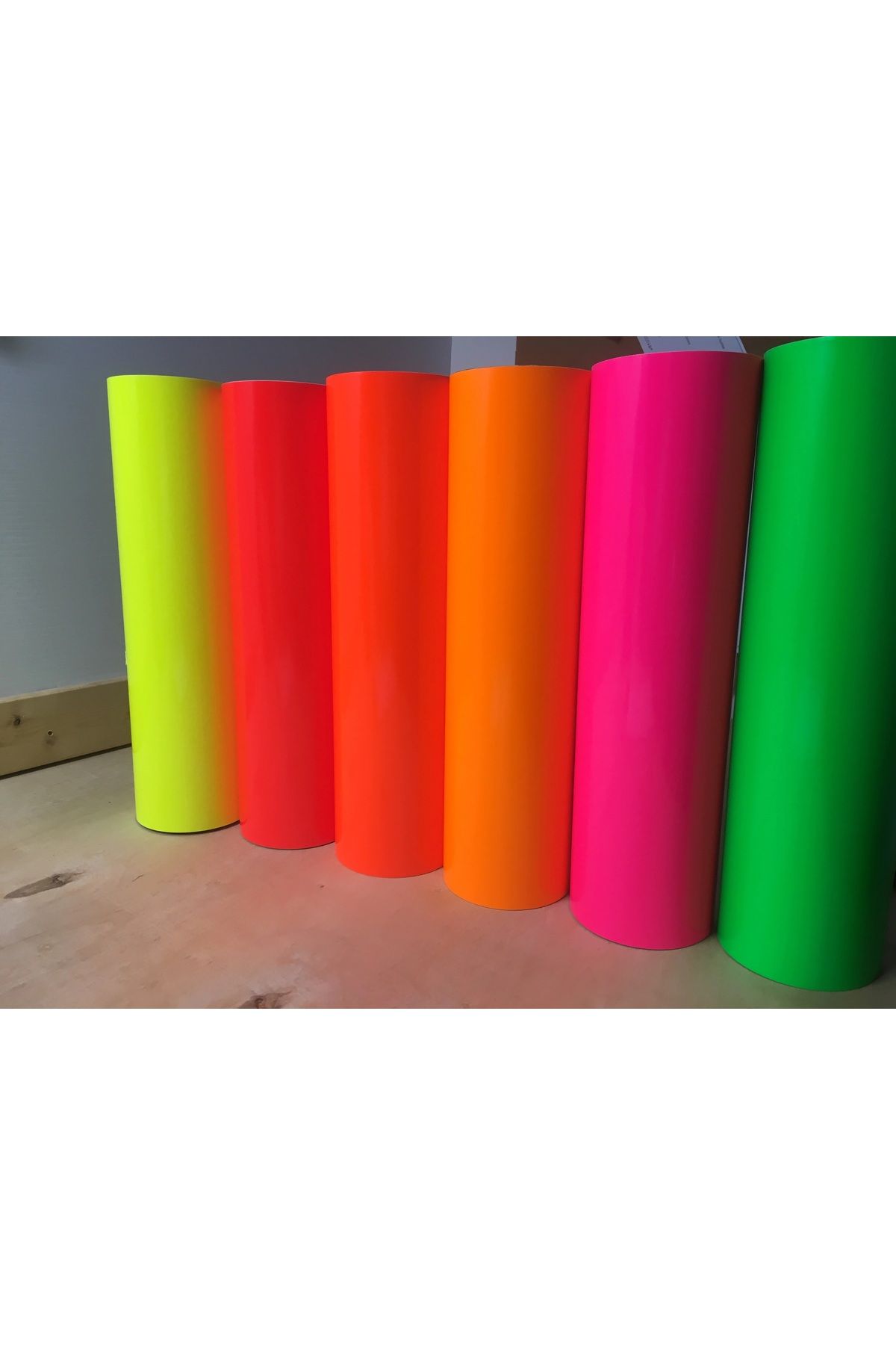 CreateFol Floklu Kadife Kendinden Yapışkanlı dokusal duvar folyosu