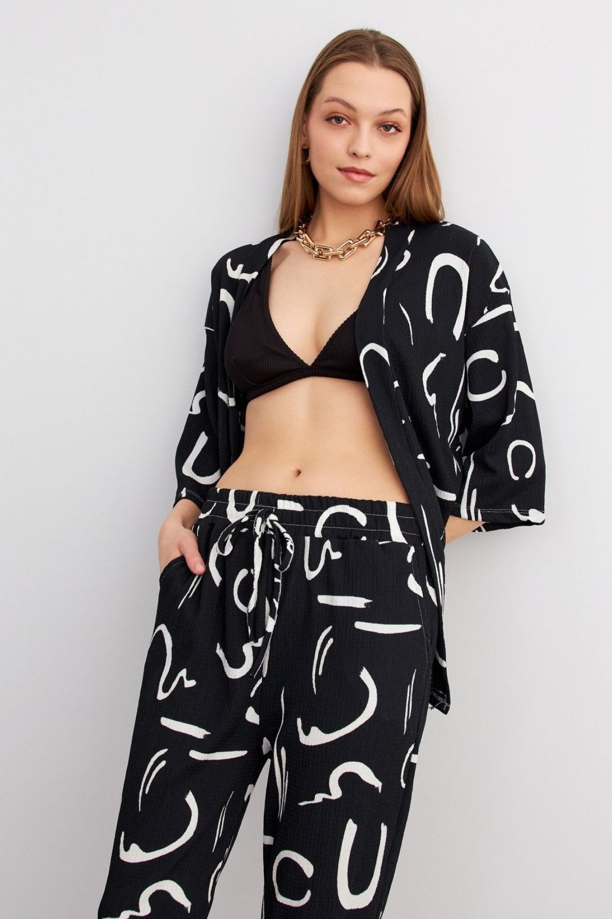 MODAGEN Kadın Siyah Desenli Kimono Gömlek Pantolon Takım - Elegant Ev Giyim