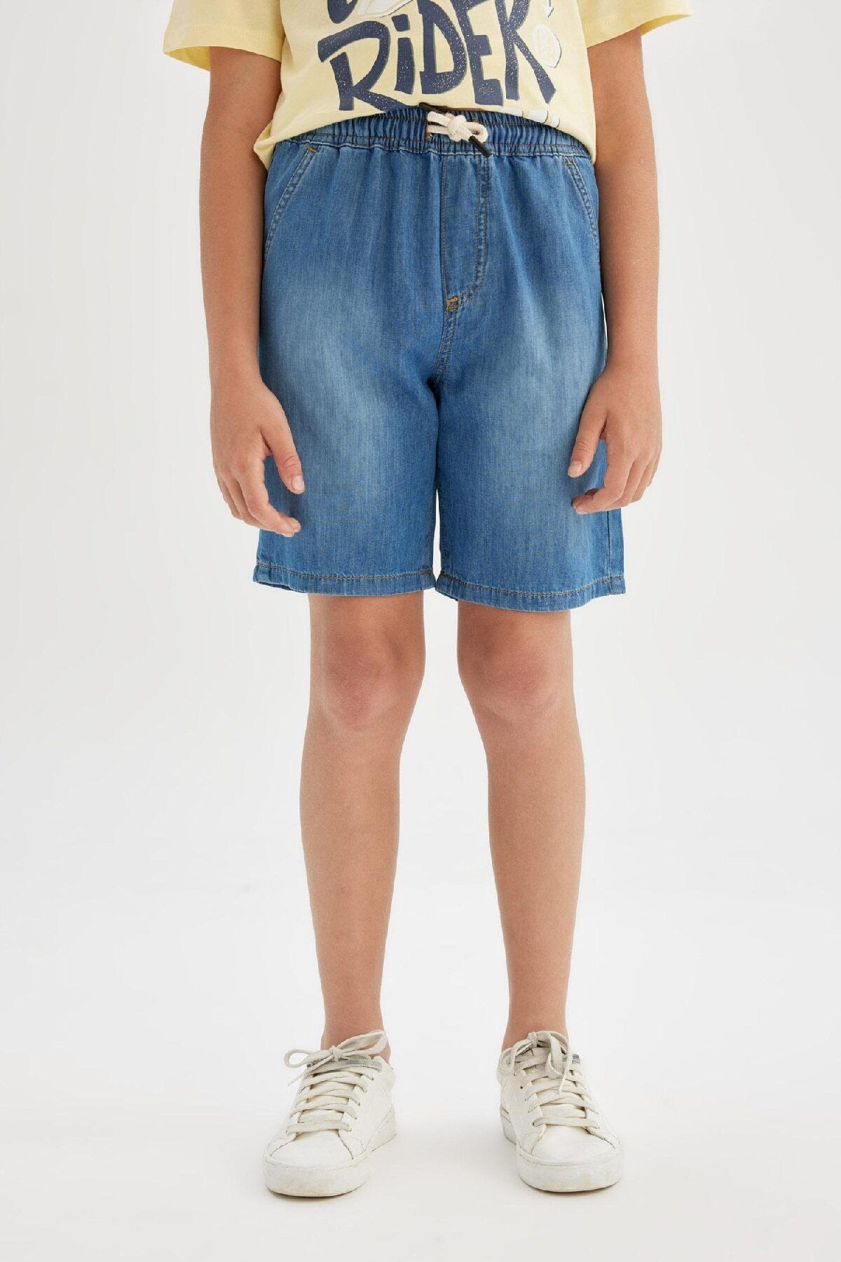Defacto Erkek Çocuk Jean Şort B5765A824SM