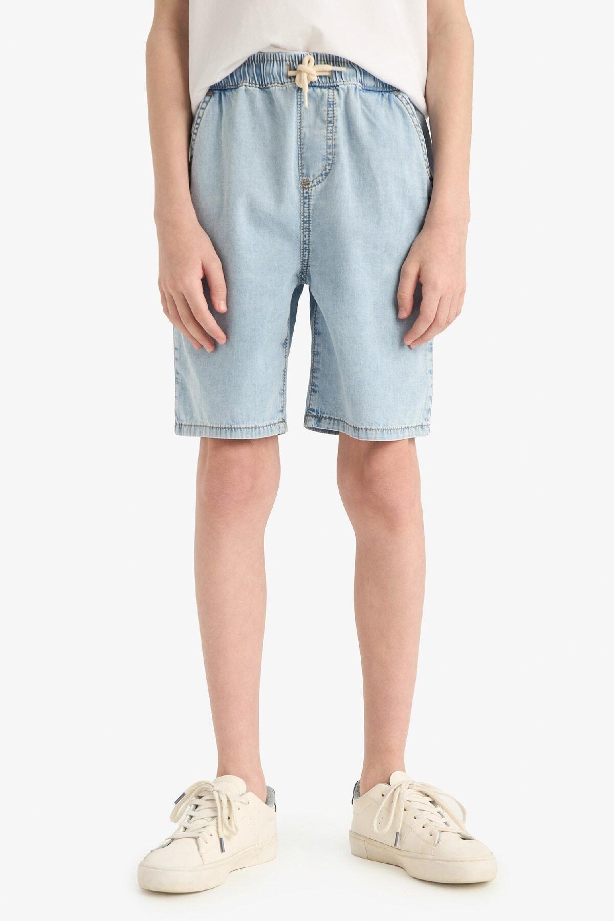 Defacto Erkek Çocuk Esnek Belli Jean Şort B5764A825SM