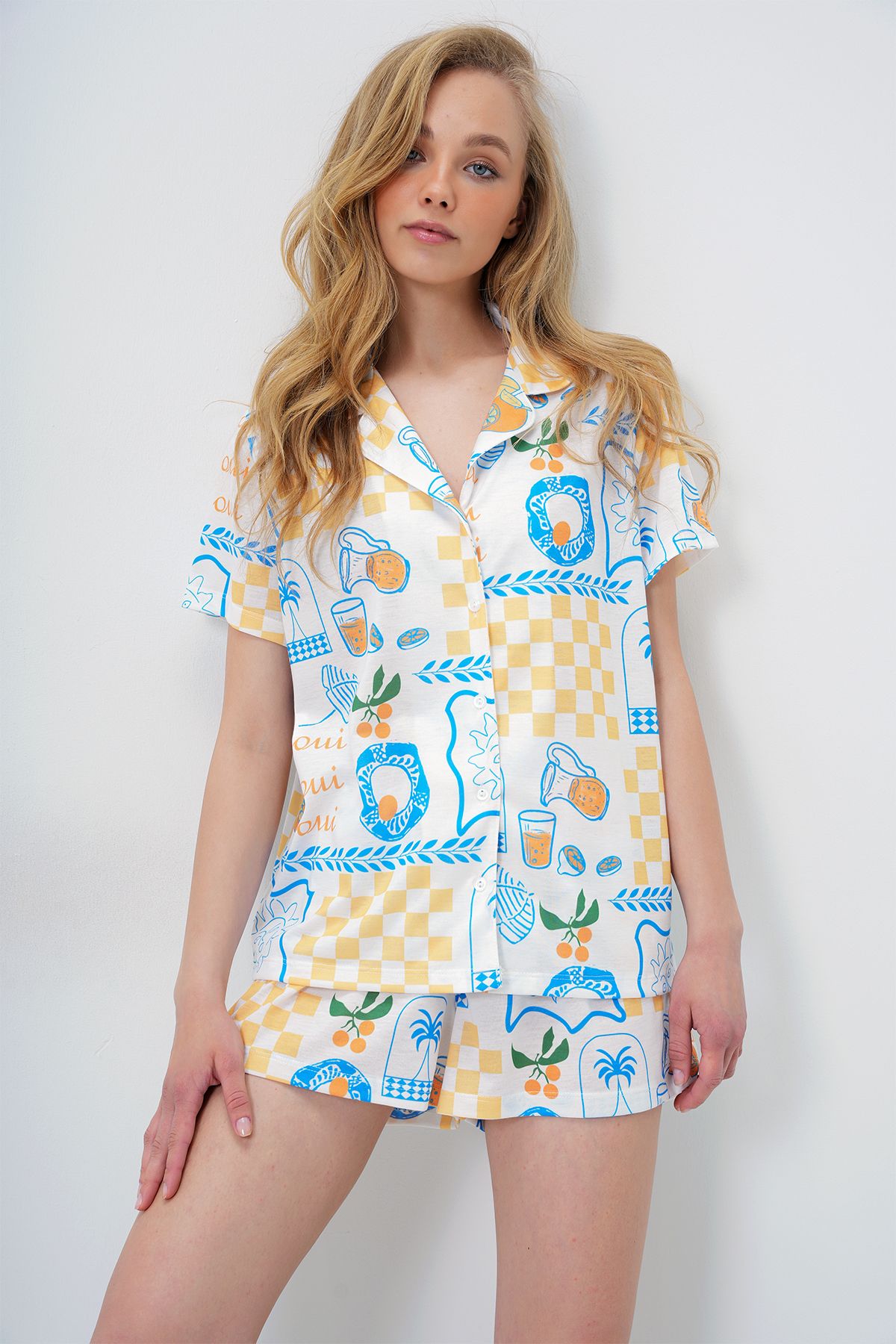 Trend Alaçatı Stili Kadın Mavi-Sarı Yazlık Pamuk Örme Gömlek Ve Şort Pijama Takım ALC-X14085