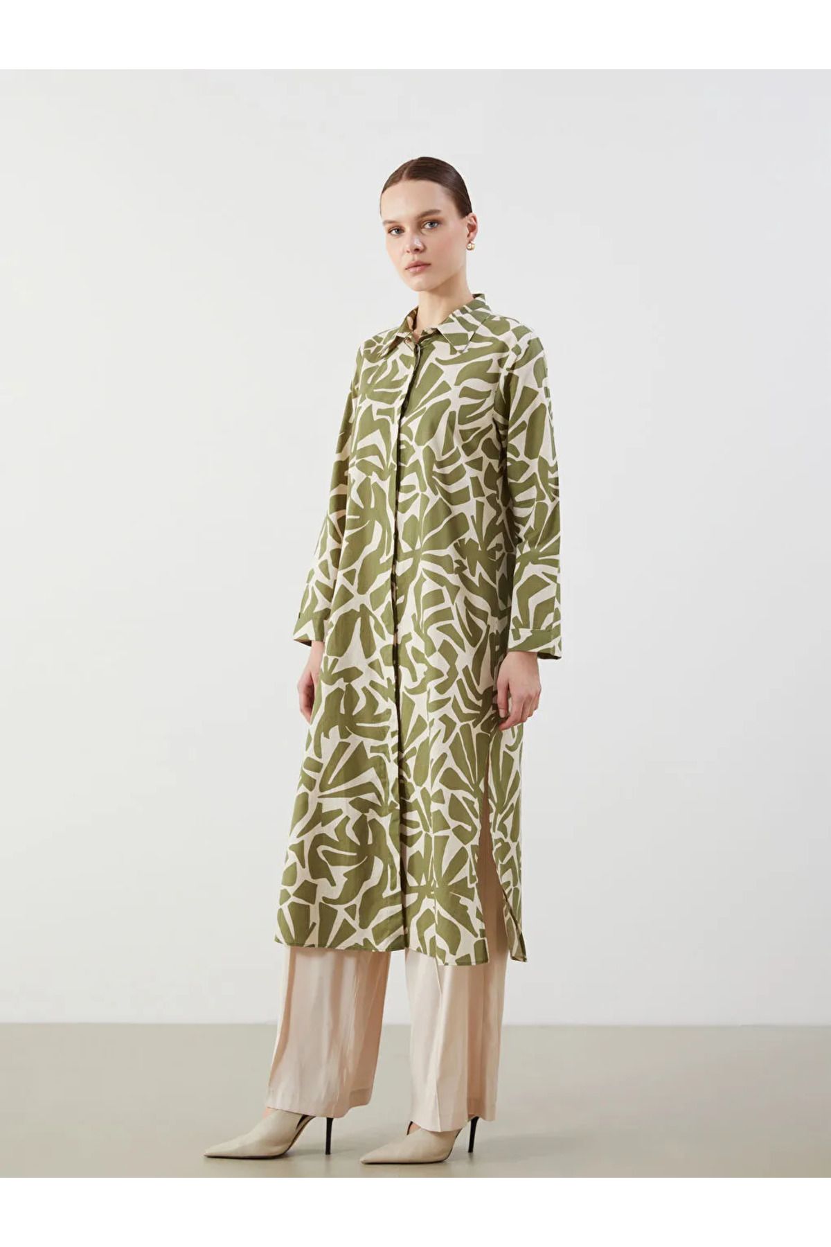 LC Waikiki LCW Modest Yeşil Desenli Kadın Gömlek Tunik