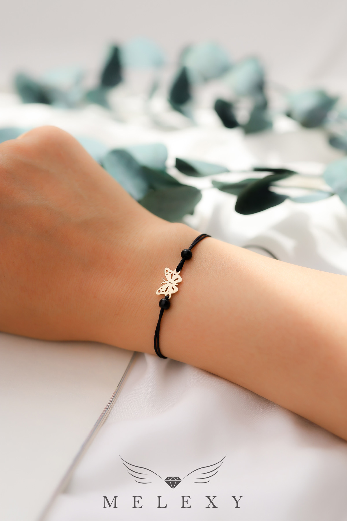 Melexy 14 Ayar Altın Kelebek Siyah İpli Minimal Bileklik