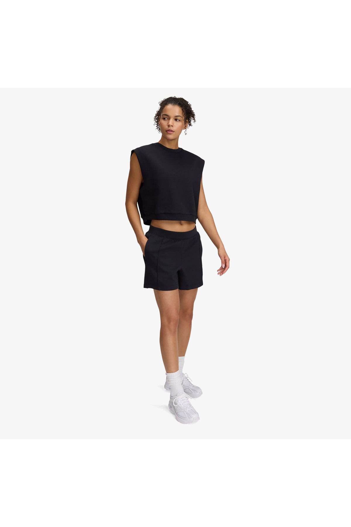 Under Armour Unstoppable Fleece Kadın Siyah Şort