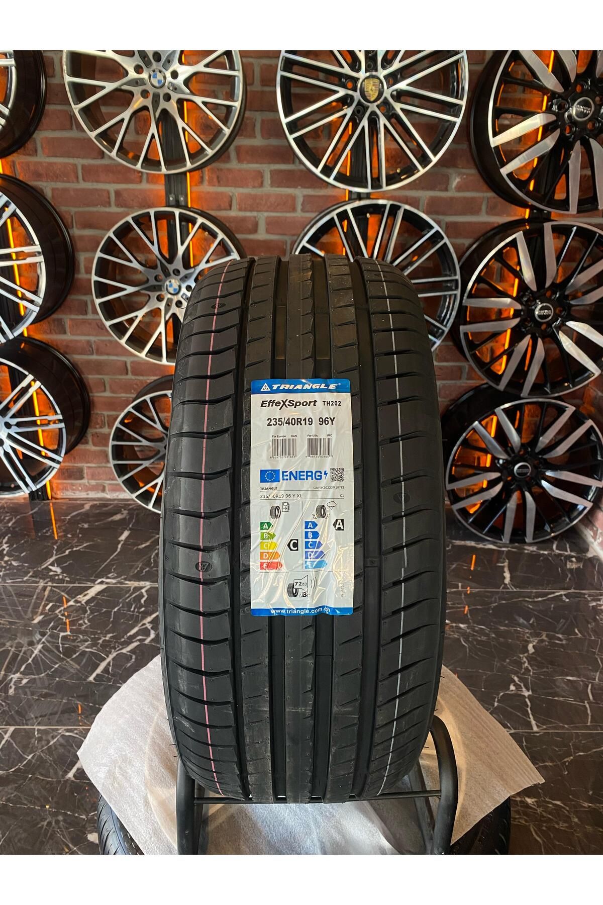 Triangle 235/40 R19 96Y Triangle Effexsport Yazlık Lastik 2024 Üretim (1 ADET FİYATIDIR.)