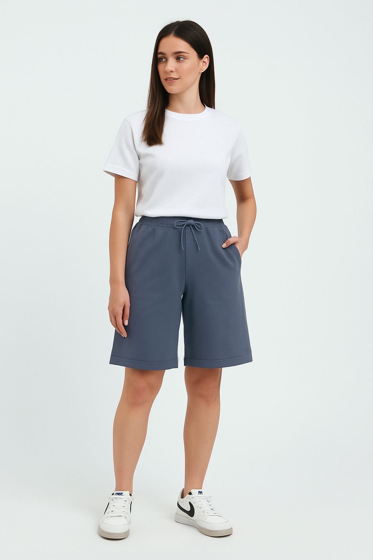 OXVİN Relax Return Katlamalı Paça Beli Bağcıklı Oversize Bermuda Kadın Şort