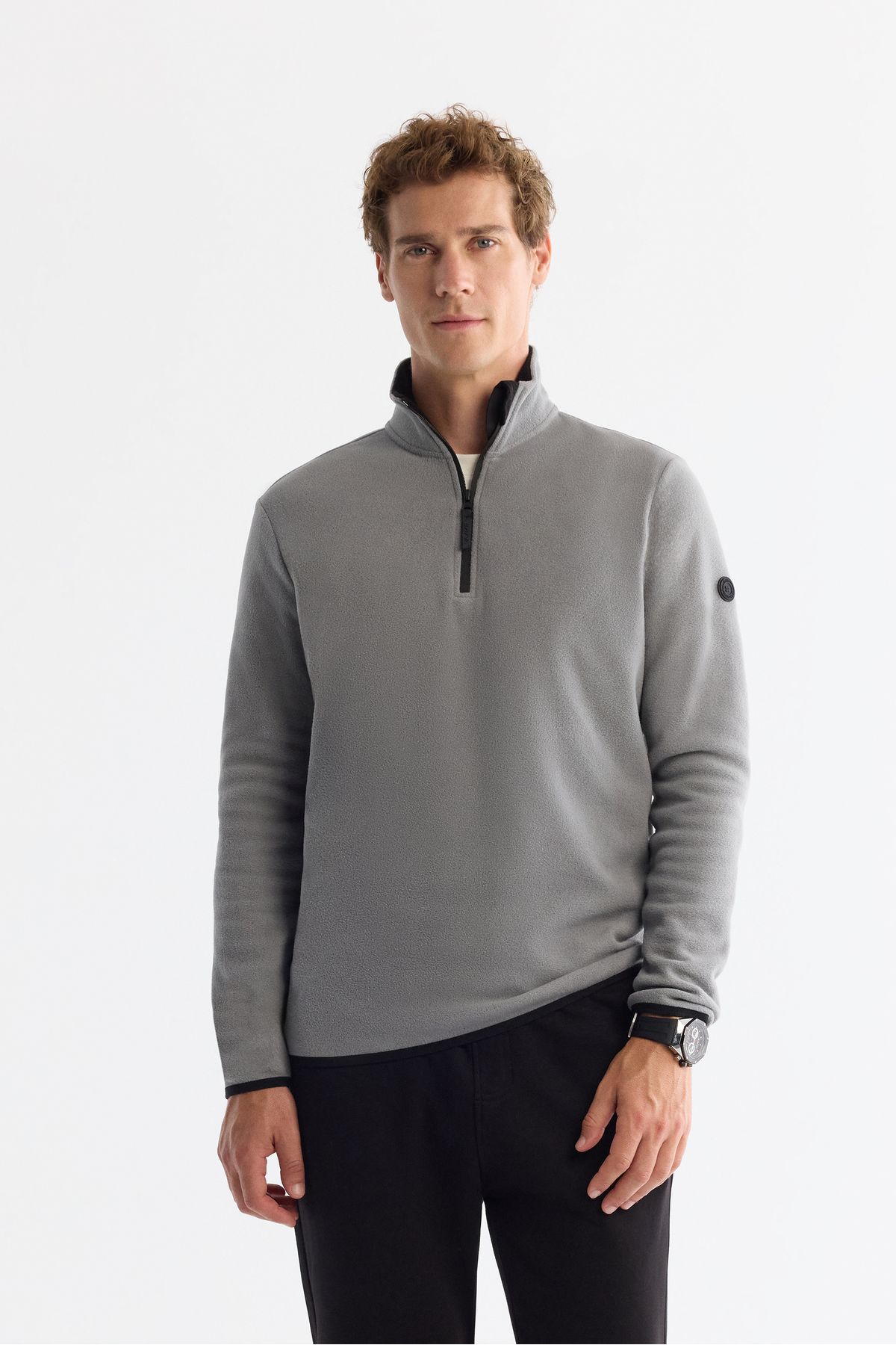 Avva Erkek Gri Soğuğa Dayanıklı Yarım Fermuarlı Dik Yaka Polar Sweatshirt E001068
