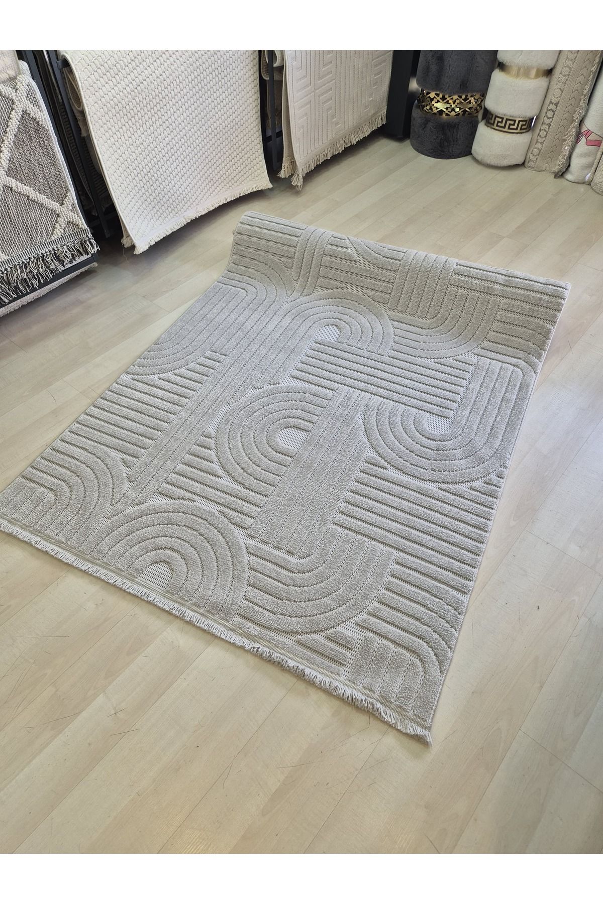 Piala Home Gri Çizgi Desenli Makine Halısı