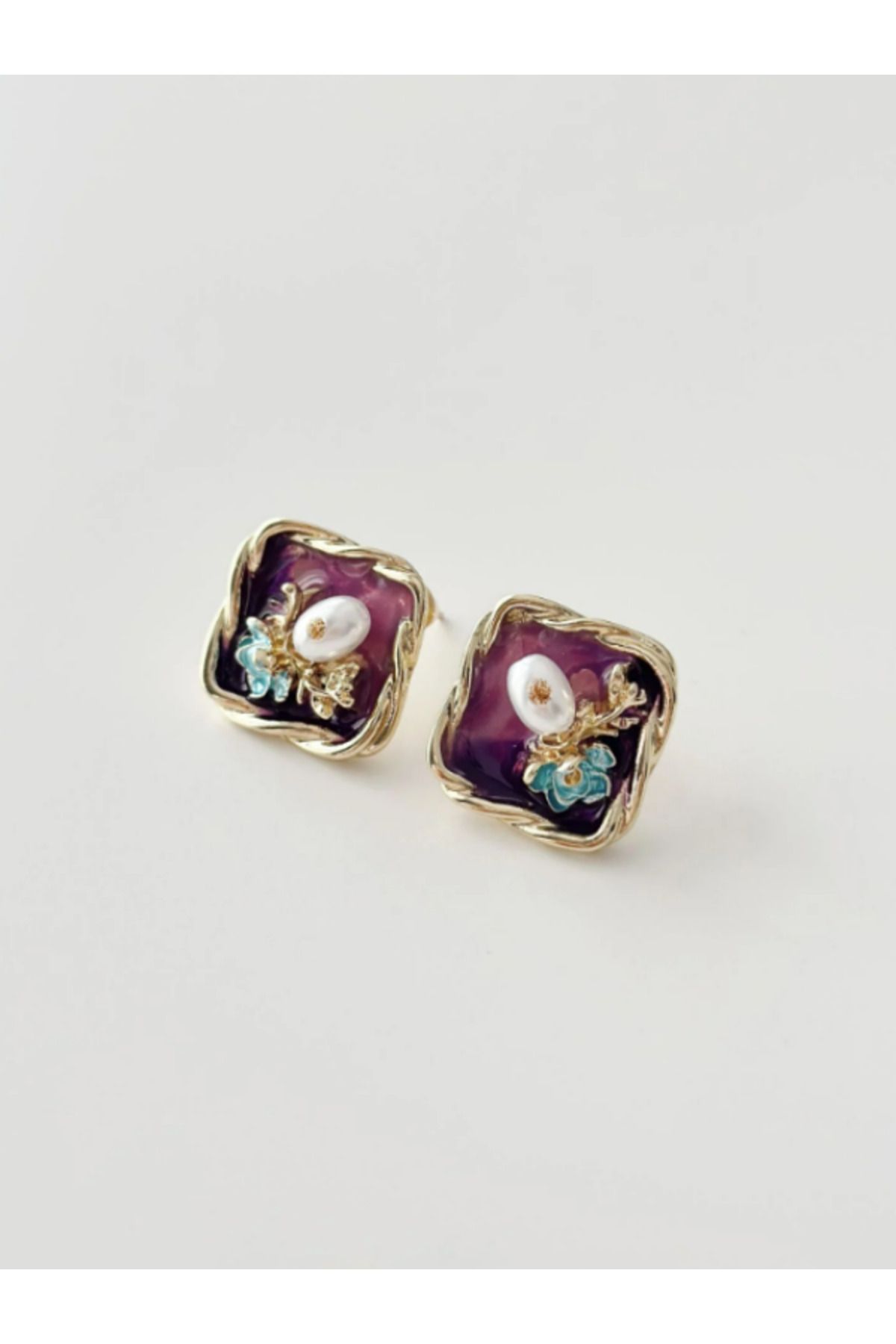 Elysia Accessory Mor Sanat Küpe