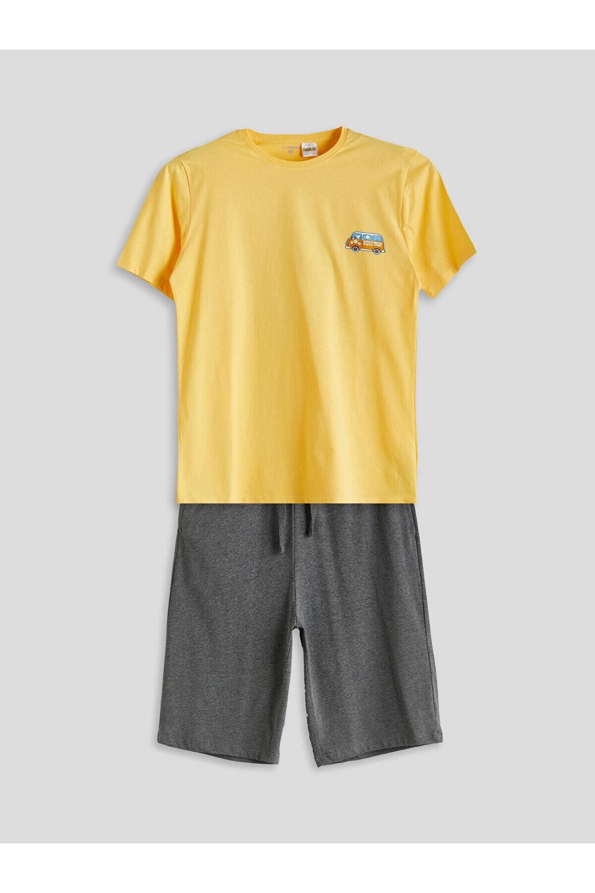 LC Waikiki Standart Kalıp Erkek Şortlu Pijama Takımı (S5)