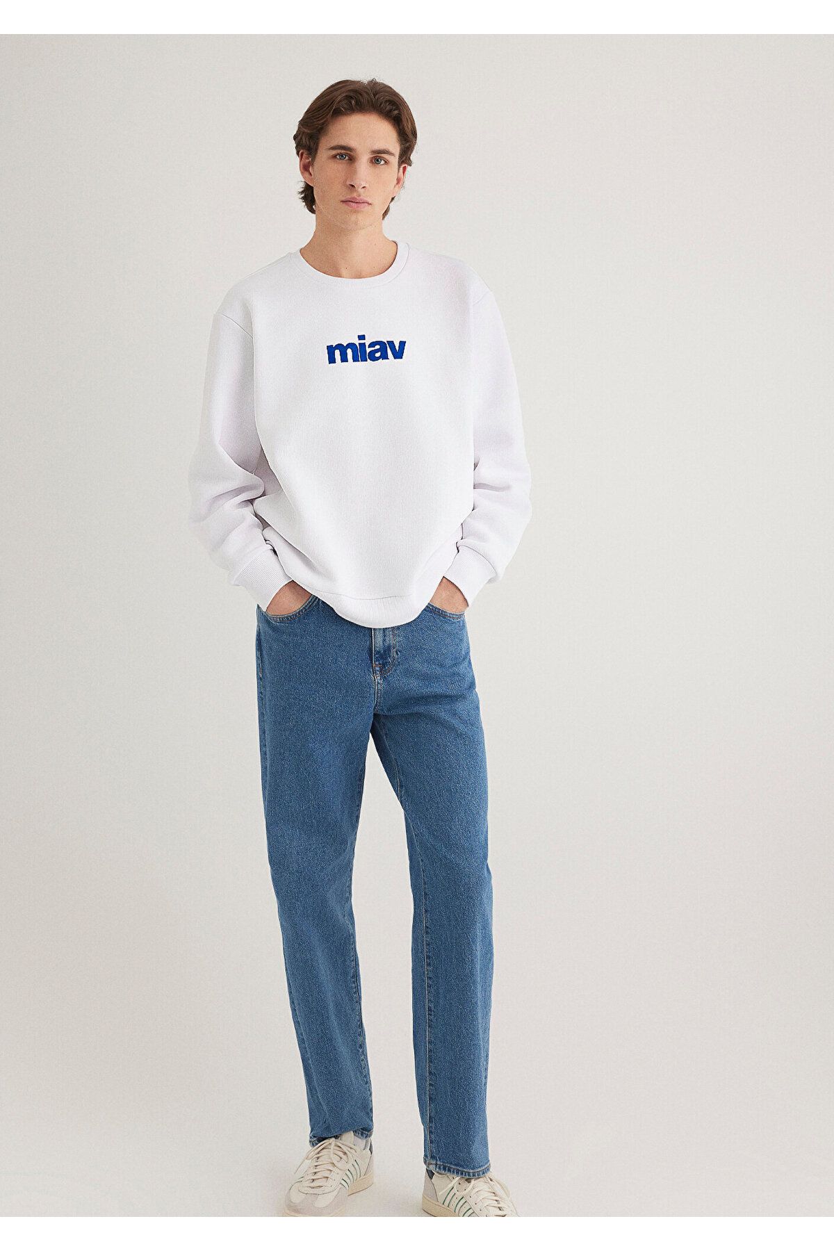 Mavi Miav Baskılı Beyaz Sweatshirt 0610925-620