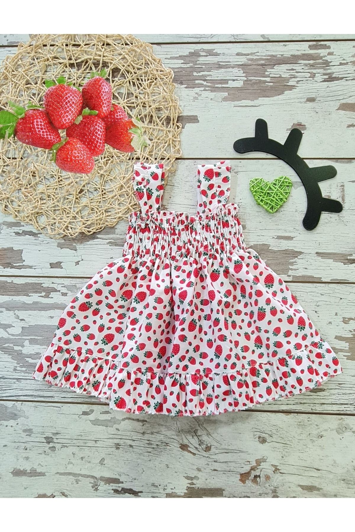 rshediyelik Bayramlık Çilekli Model Yazlık Bebek Elbisesi