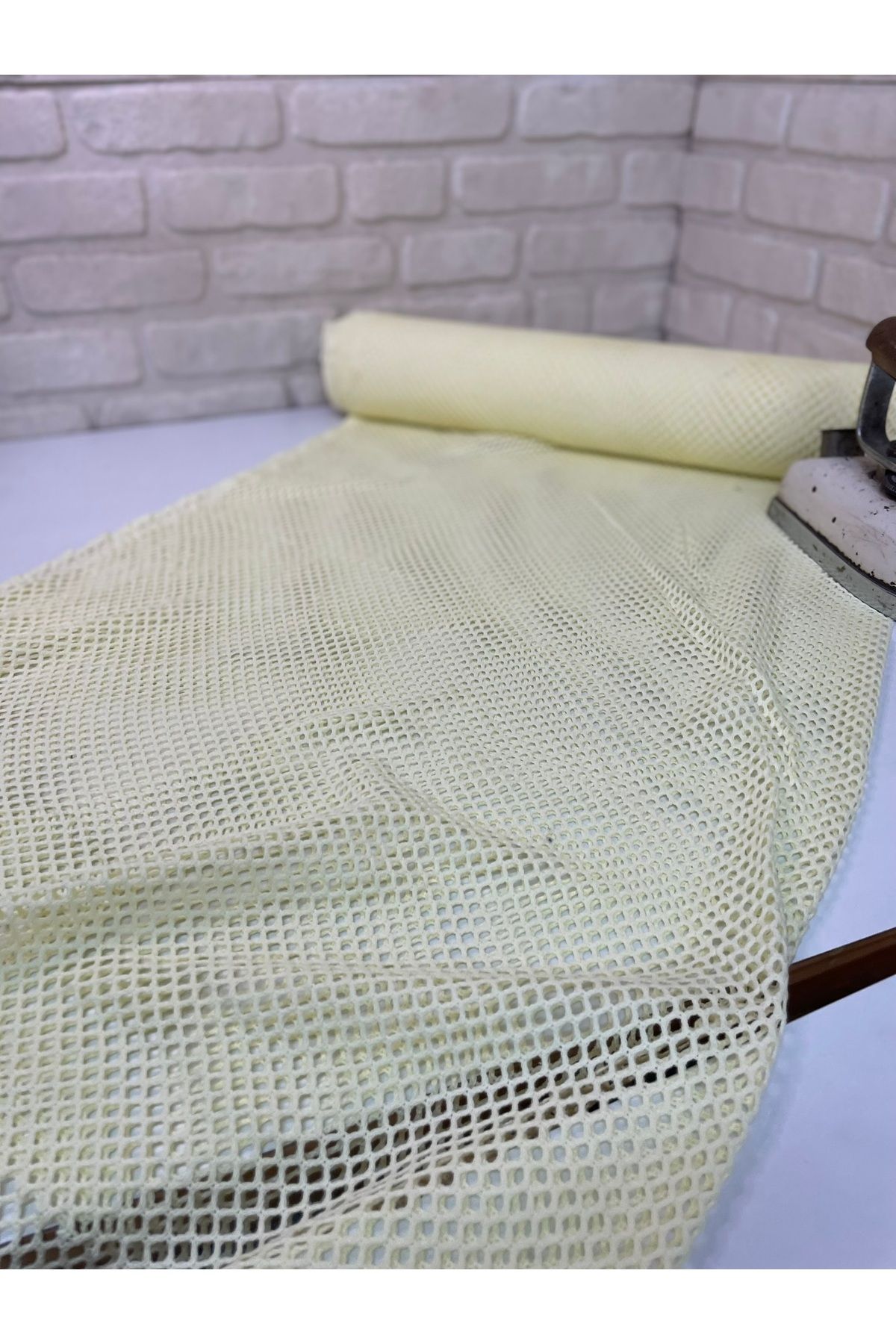 EGE DESIGN FİLE PAMUK SARI KUMAŞ