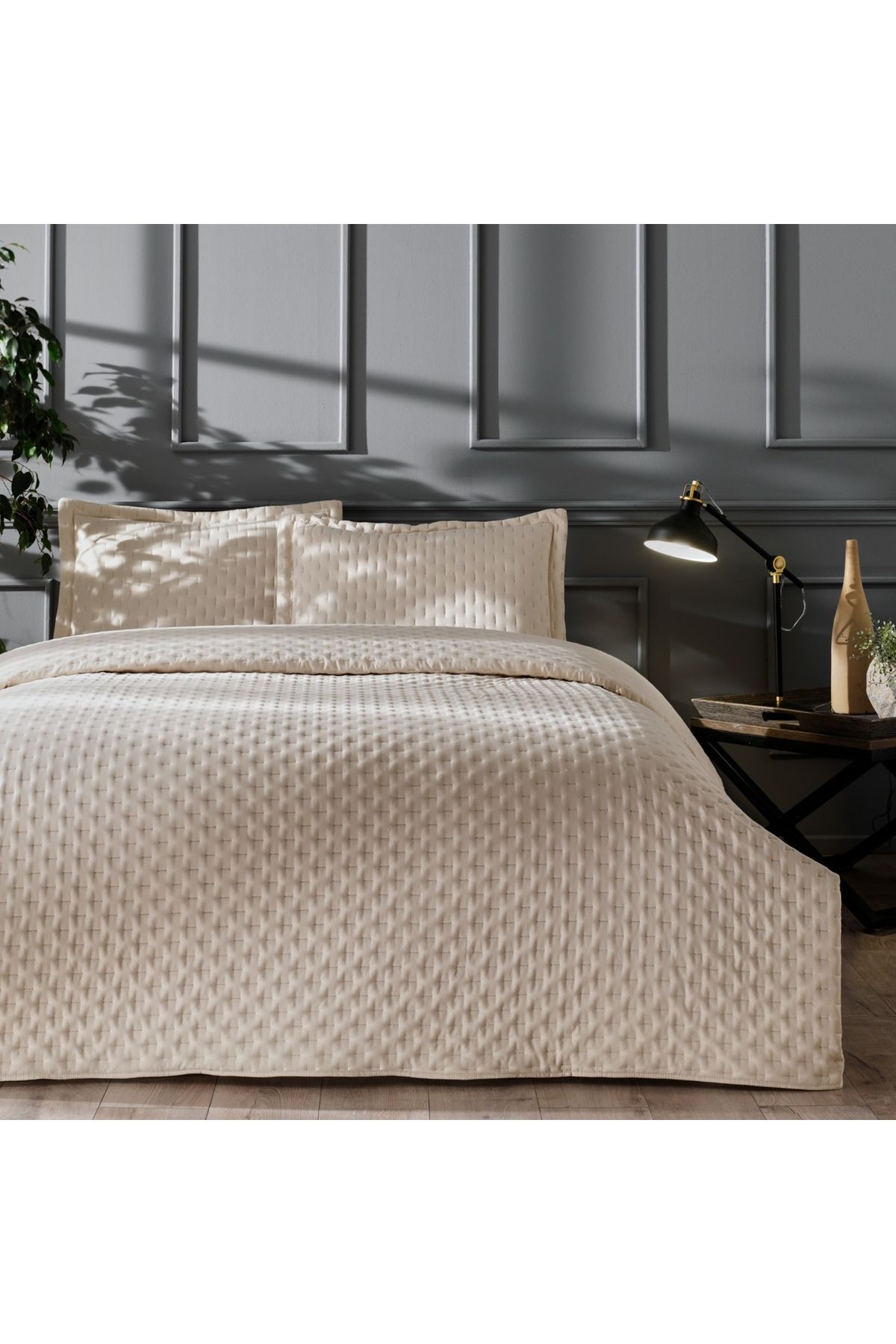 Linens Gardenia Çift Kişilik Yatak Örtüsü Seti Bej