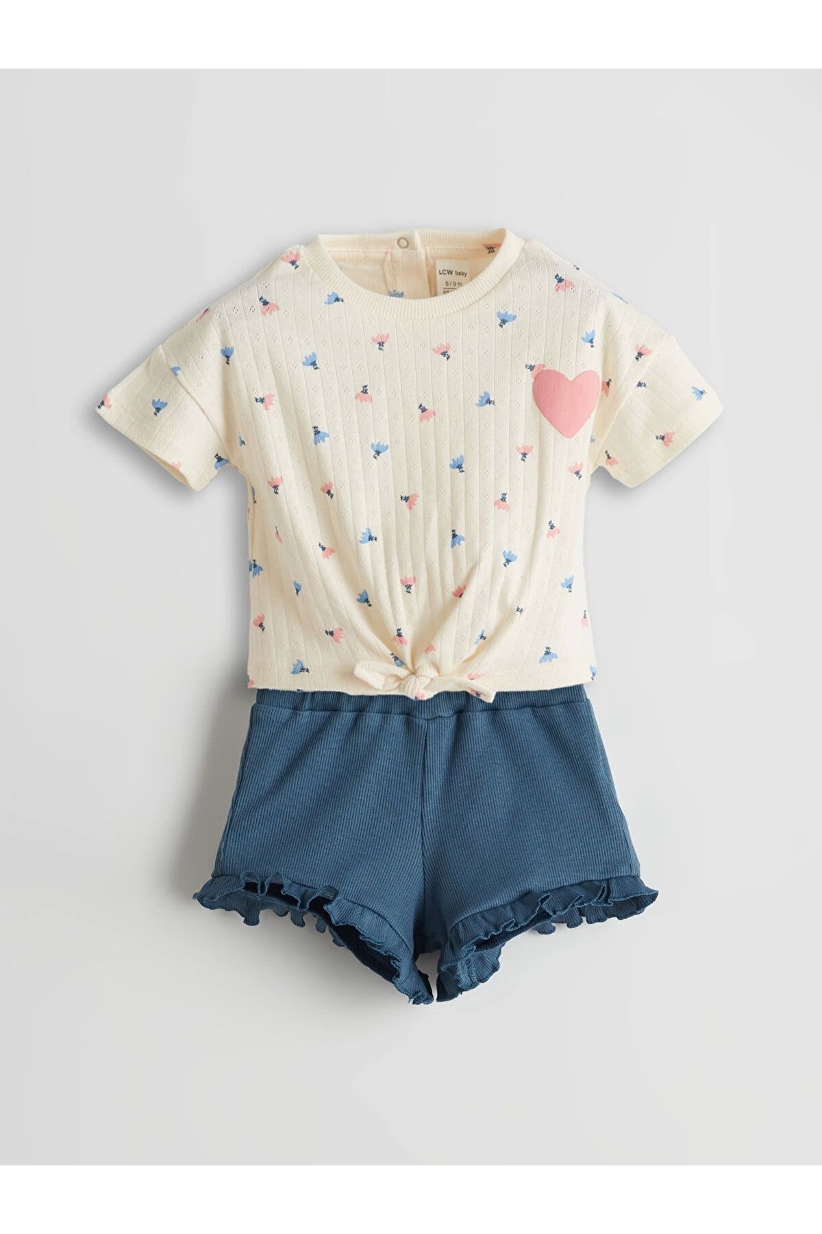 LC Waikiki LCW baby Bej Beli Lastikli Basic Kız Bebek Şort