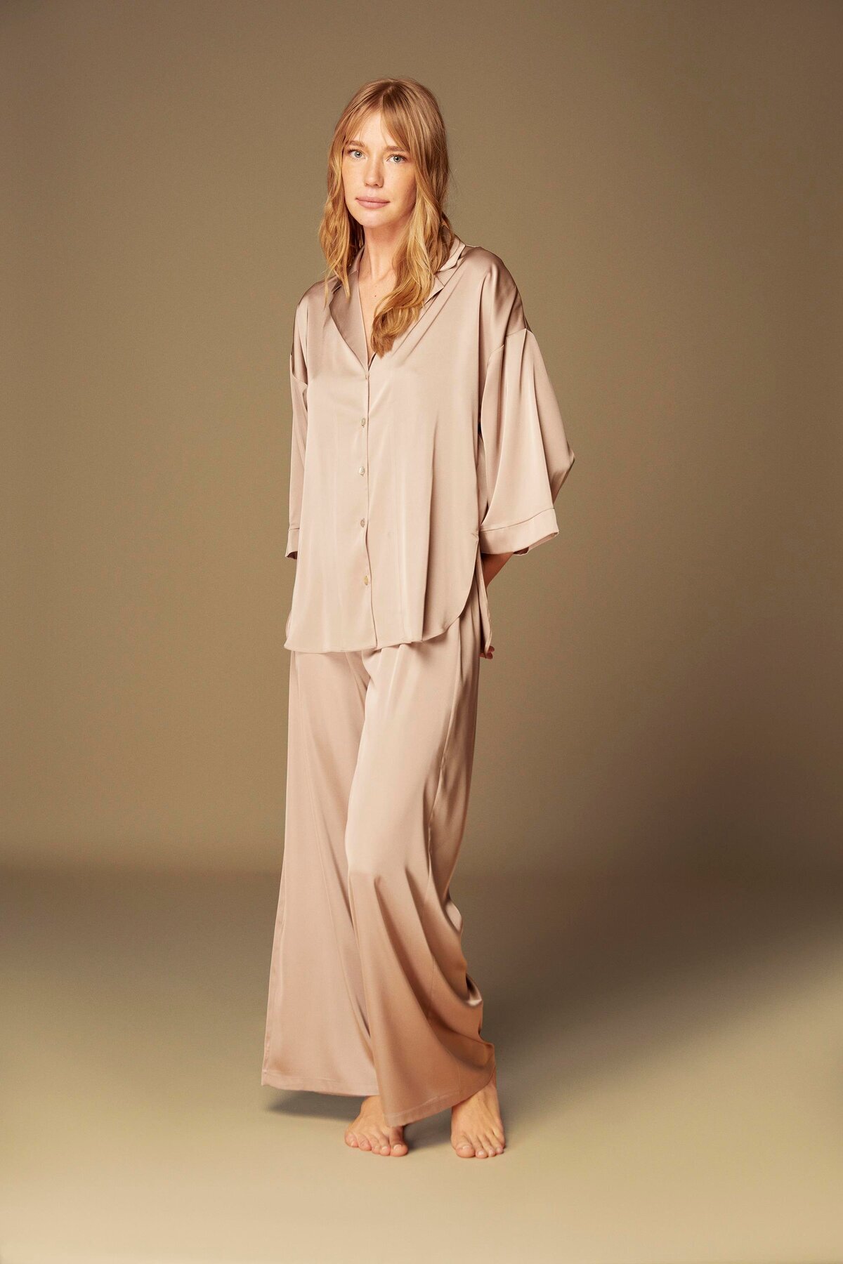 BONJOUR MADAME Saten Düğme Detaylı Pijama Takımı 2'li Set 1528 Vizon