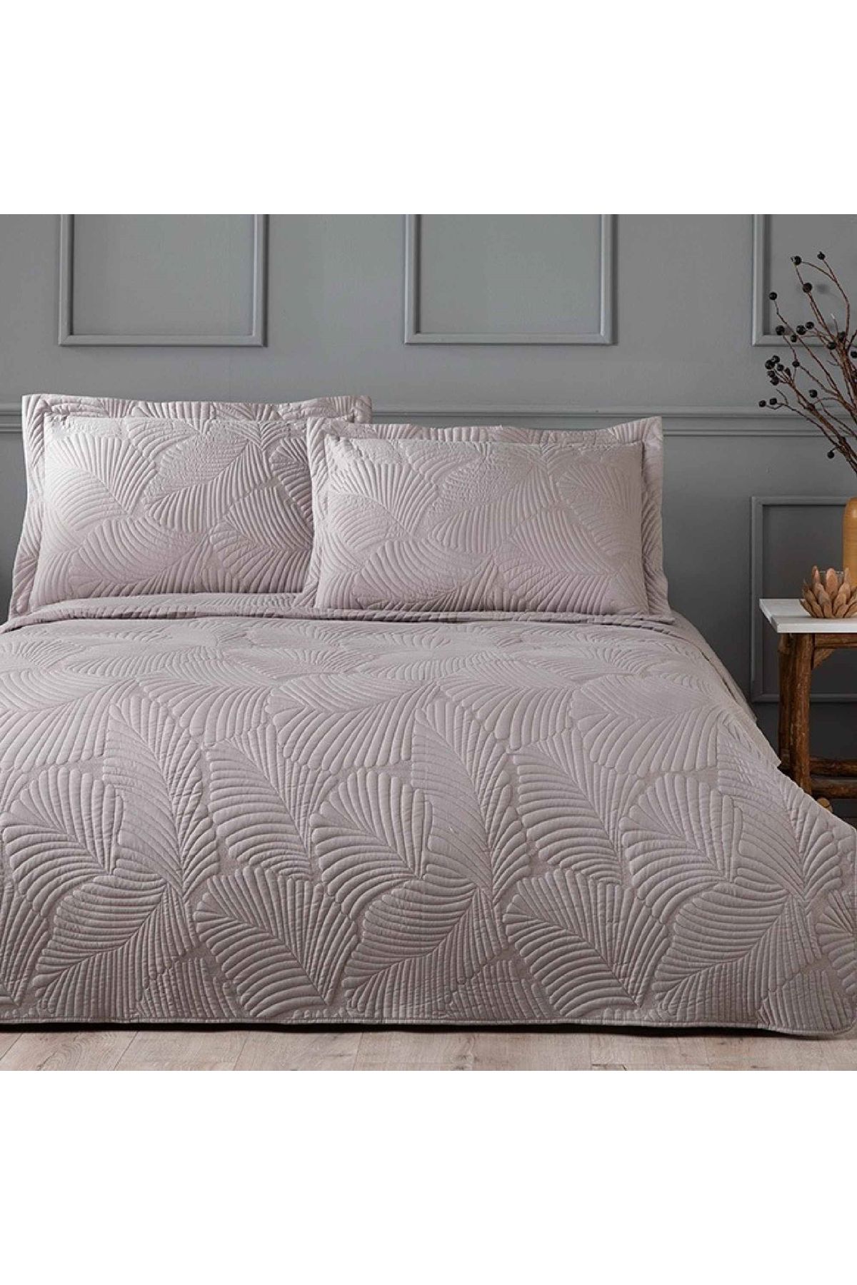 Linens Leaf Çift Kişilik Yatak Örtüsü Seti Vizon