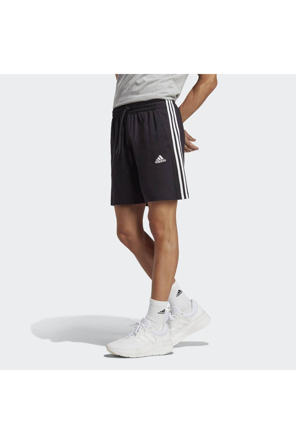 adidas Essentials 3-stripes Şort